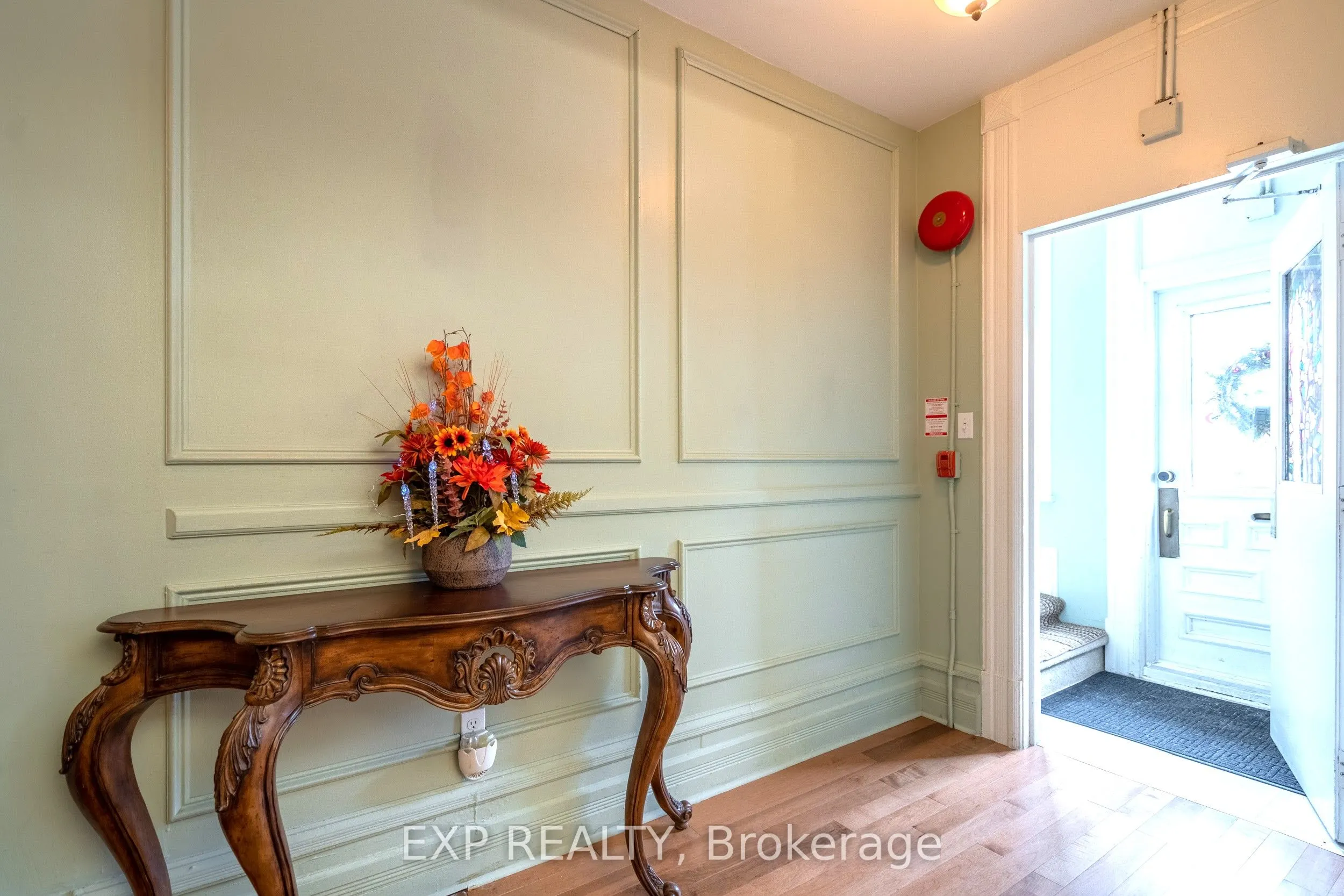431 Gilmour Street