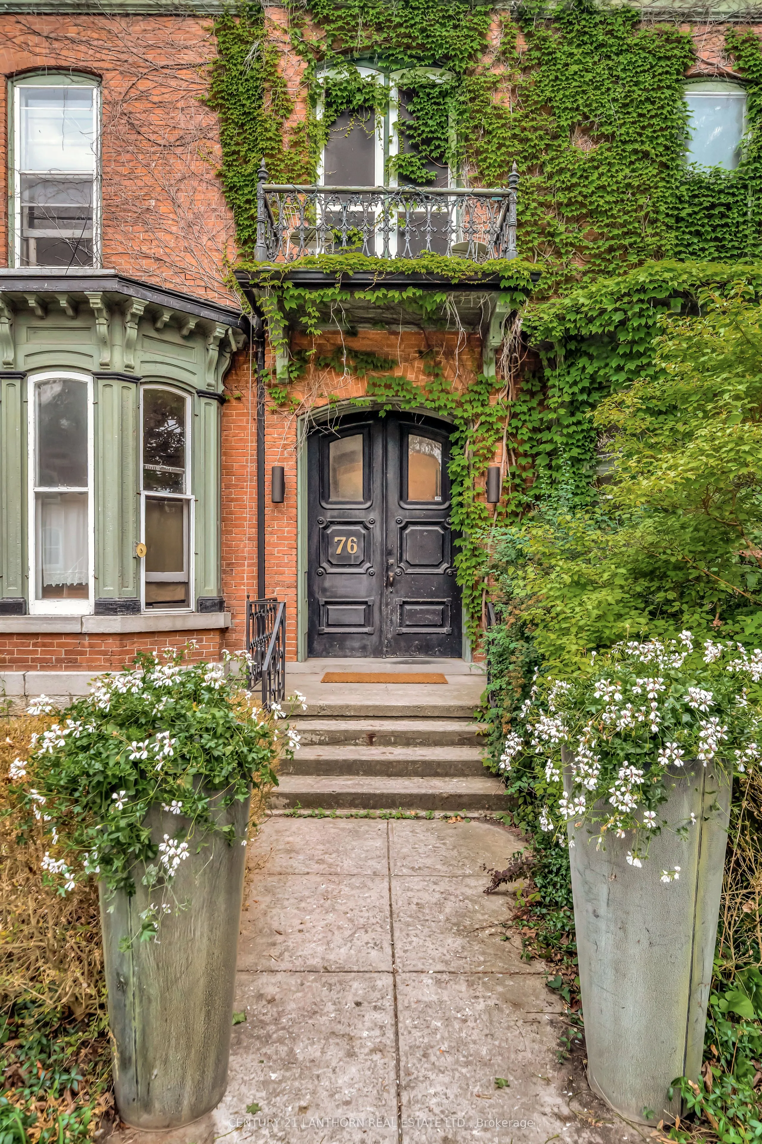 76 King Street