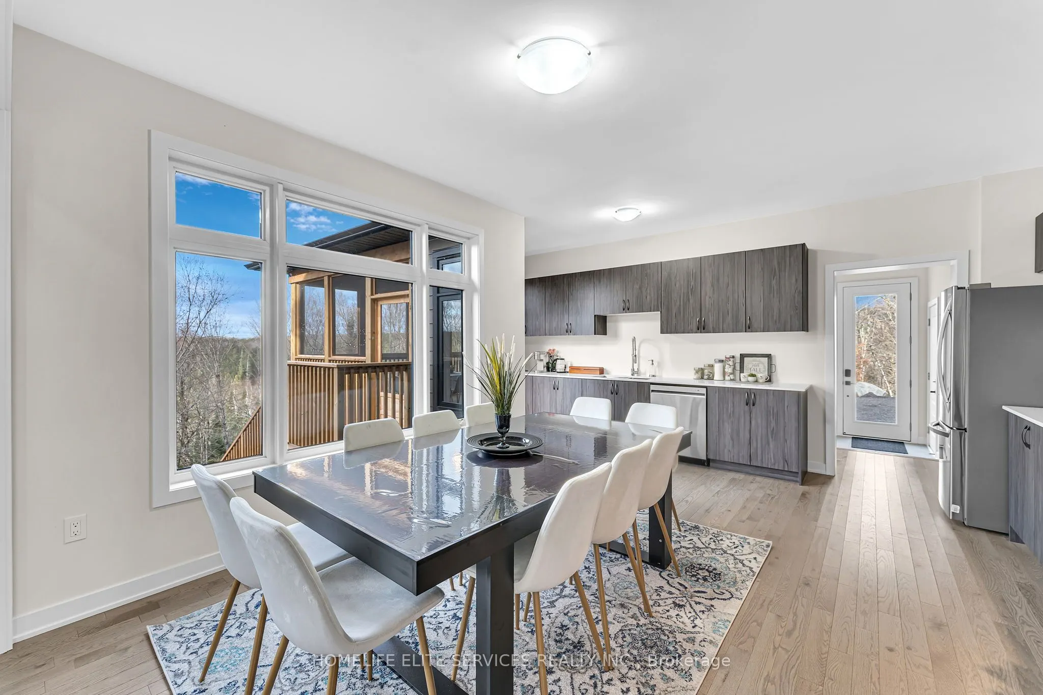 1008 Napier Court
