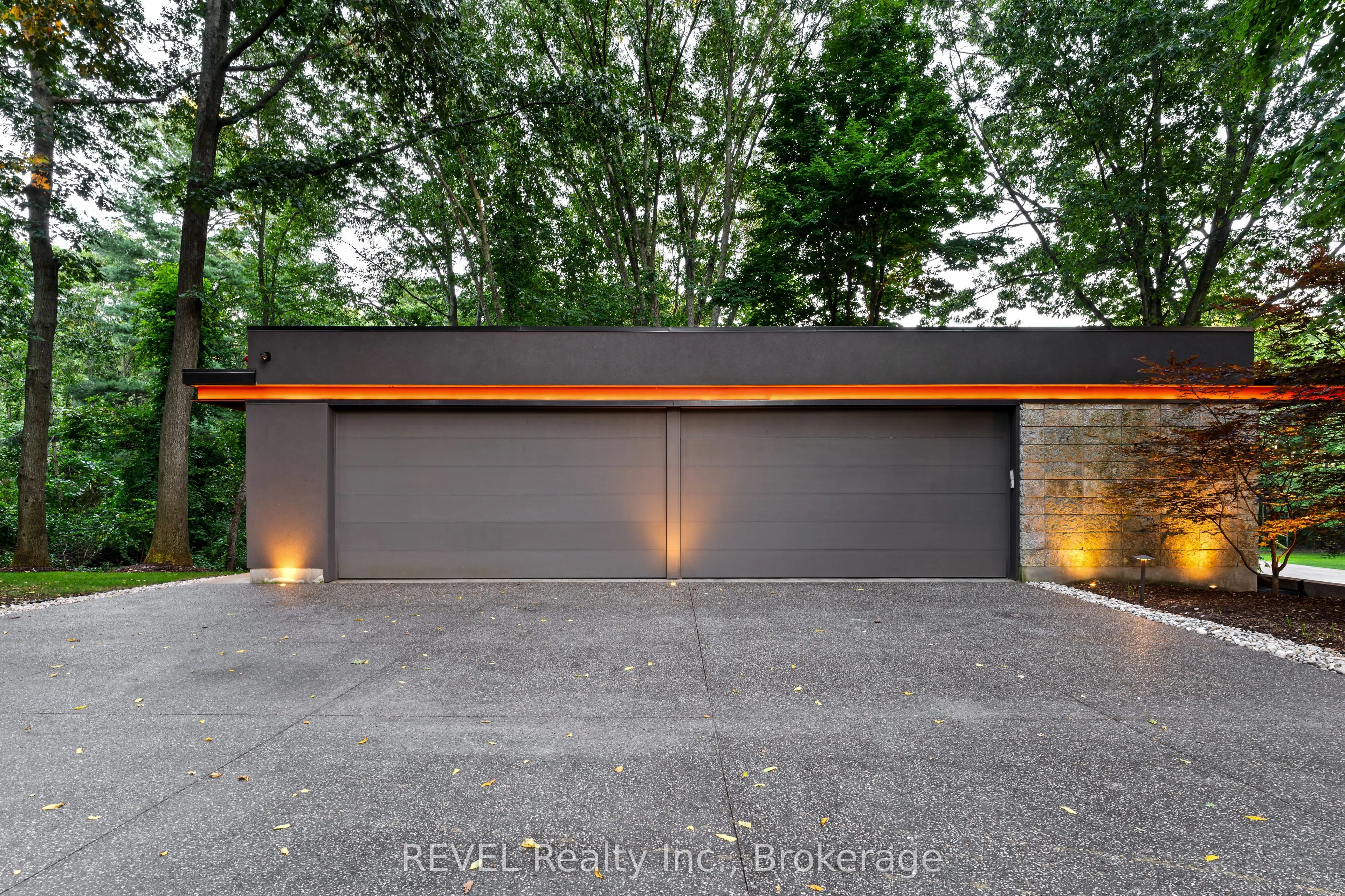250 Canboro Road