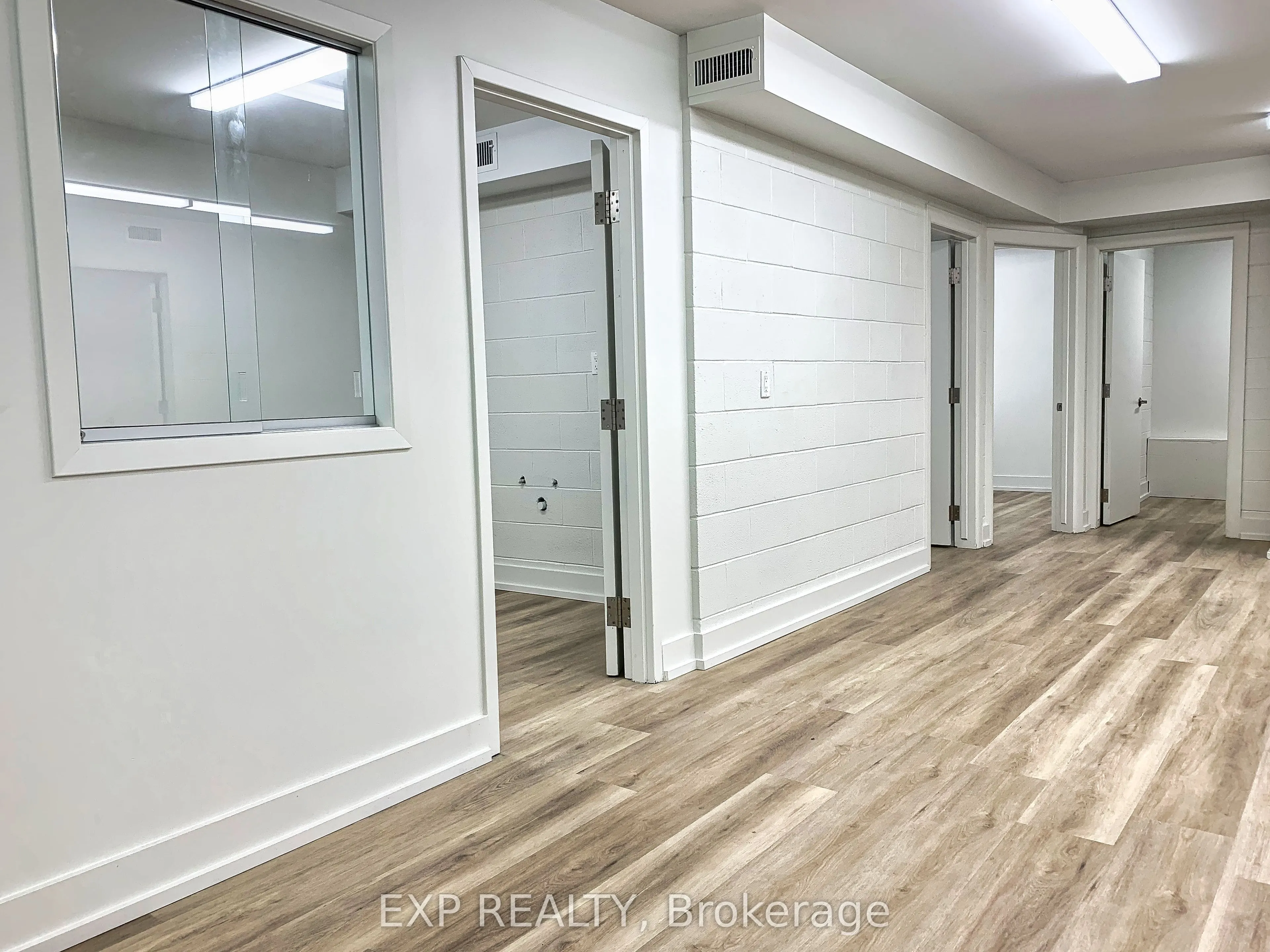 165 Plymouth Road, #P