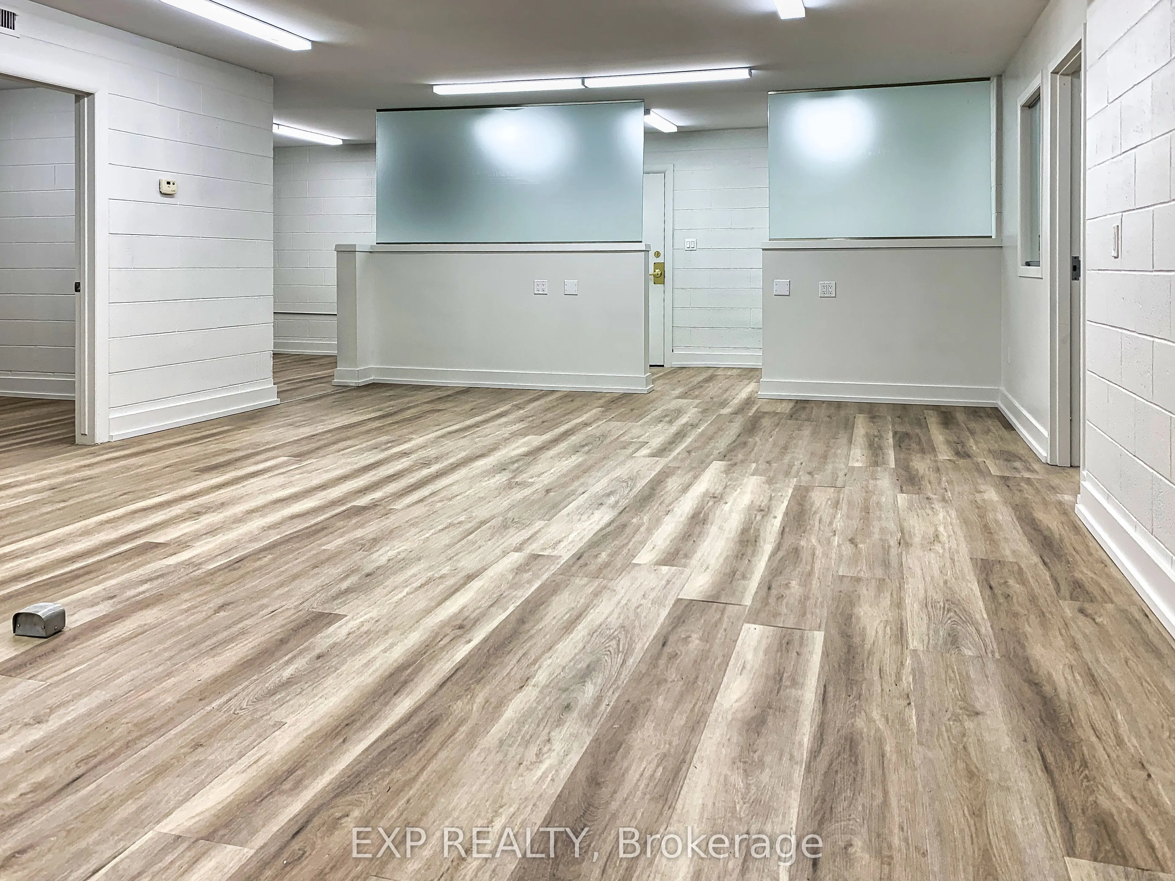 165 Plymouth Road, #4