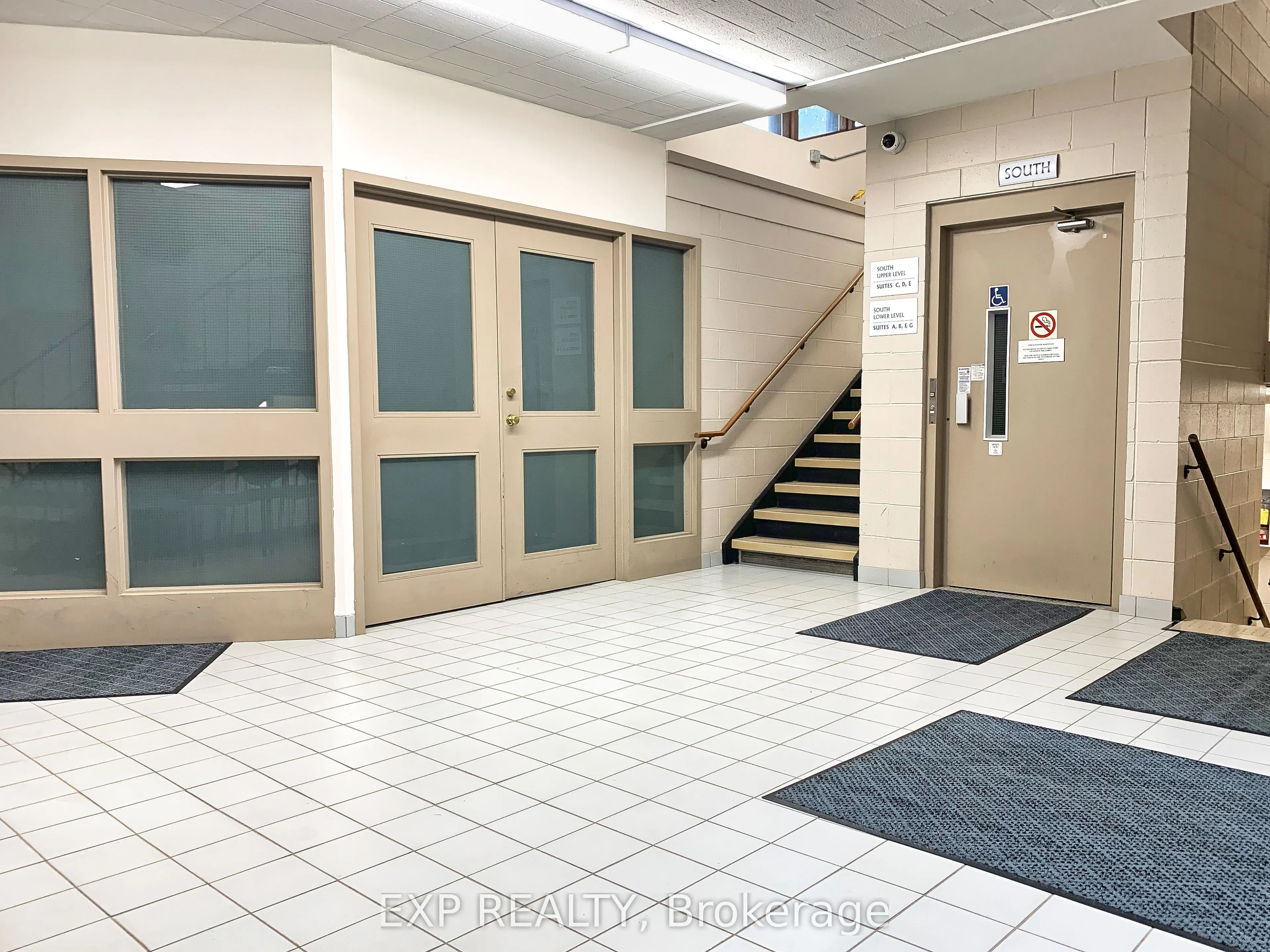 165 Plymouth Road, #2
