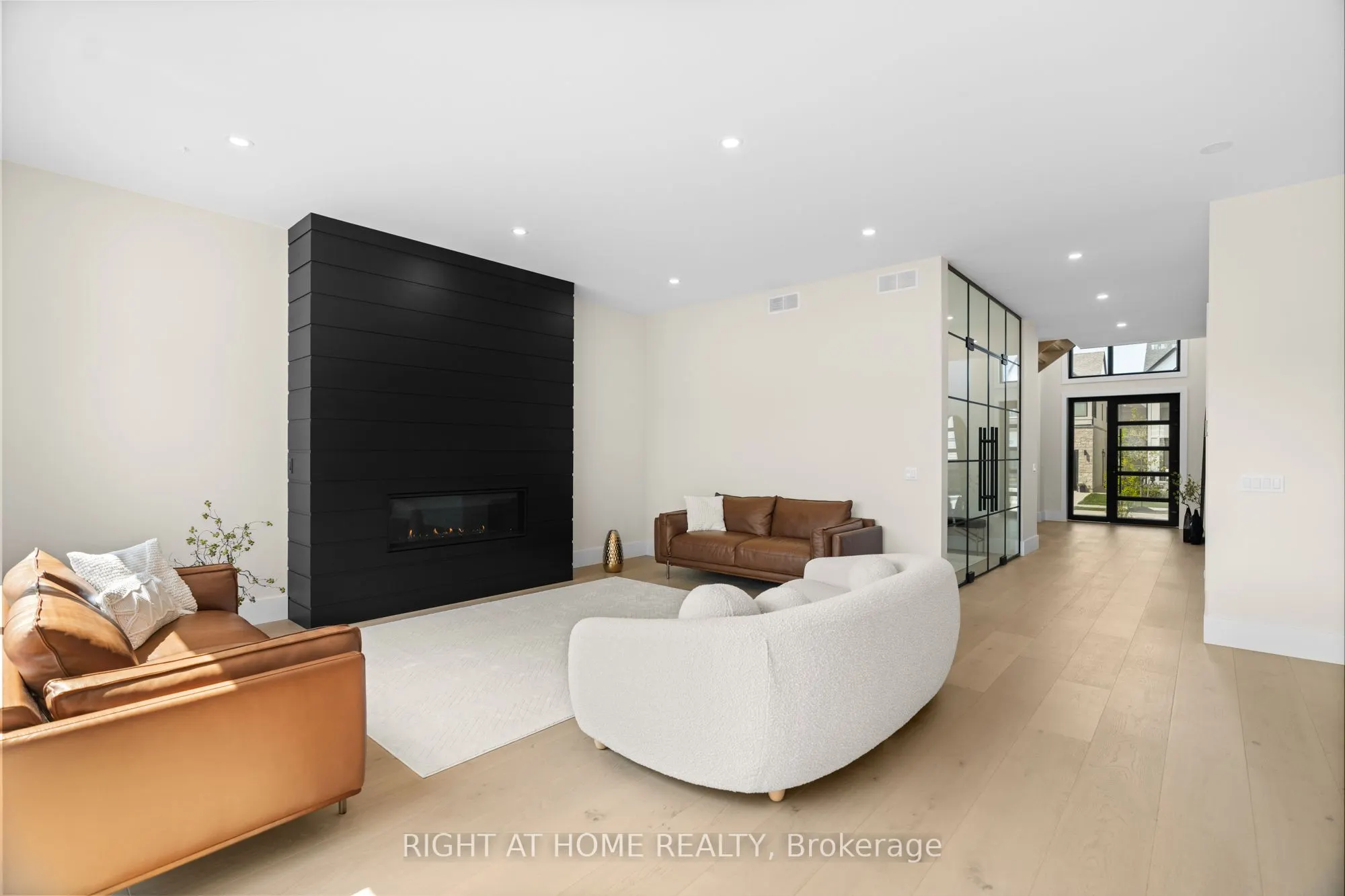 102 Millpond Road