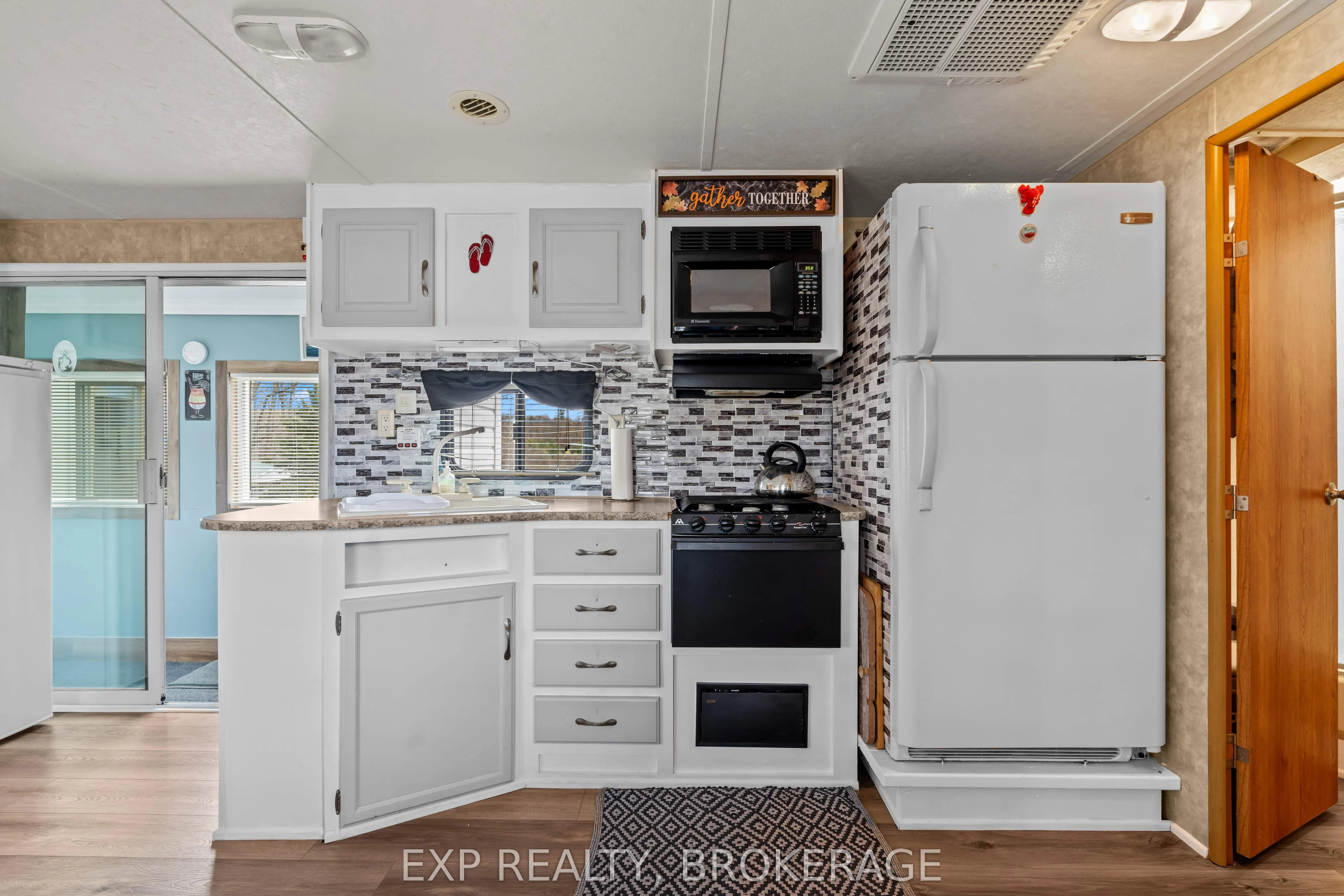 9 GLENFORD Lane, #38