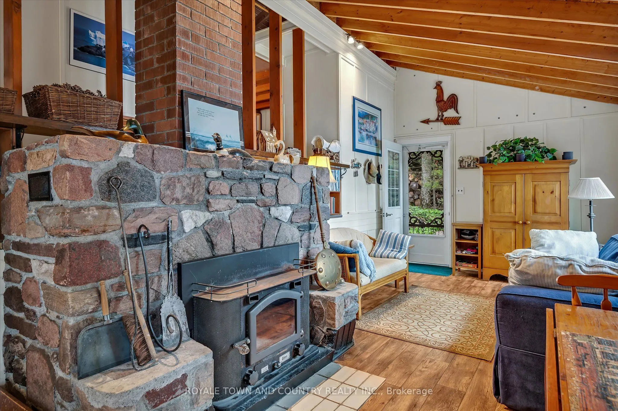 154 FOREST LANE Road
