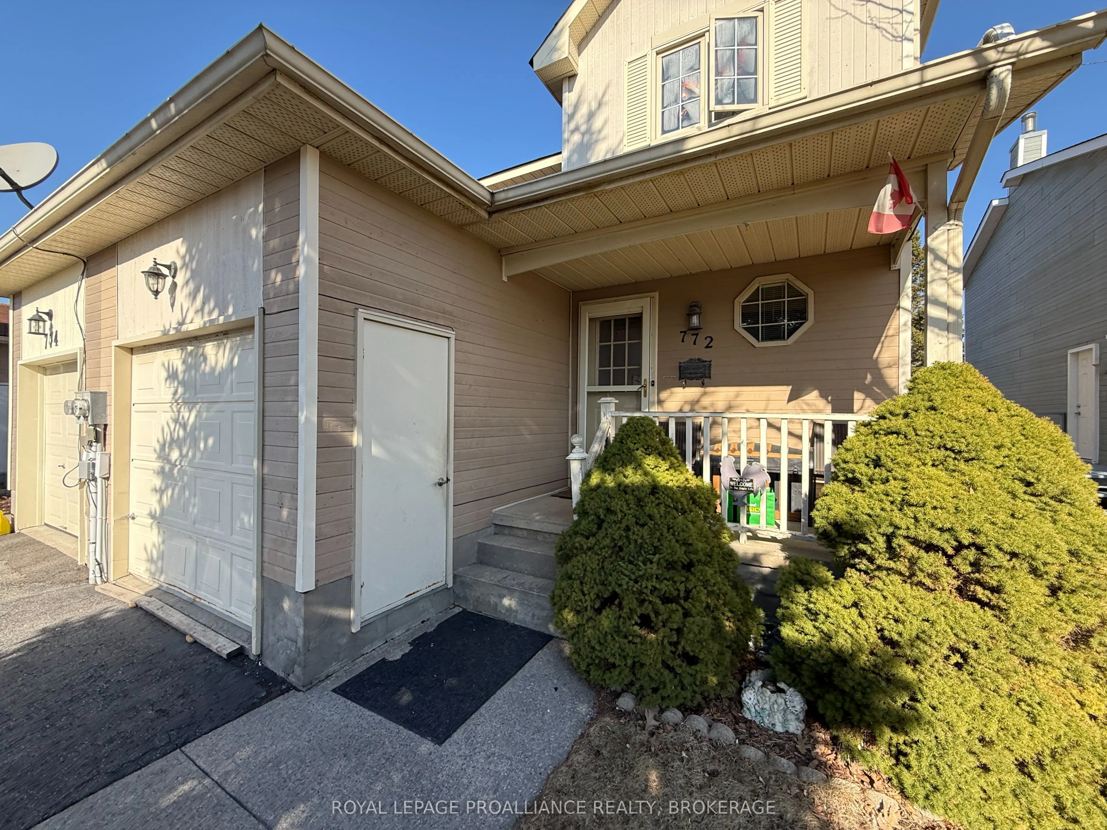 772 Littlestone Crescent