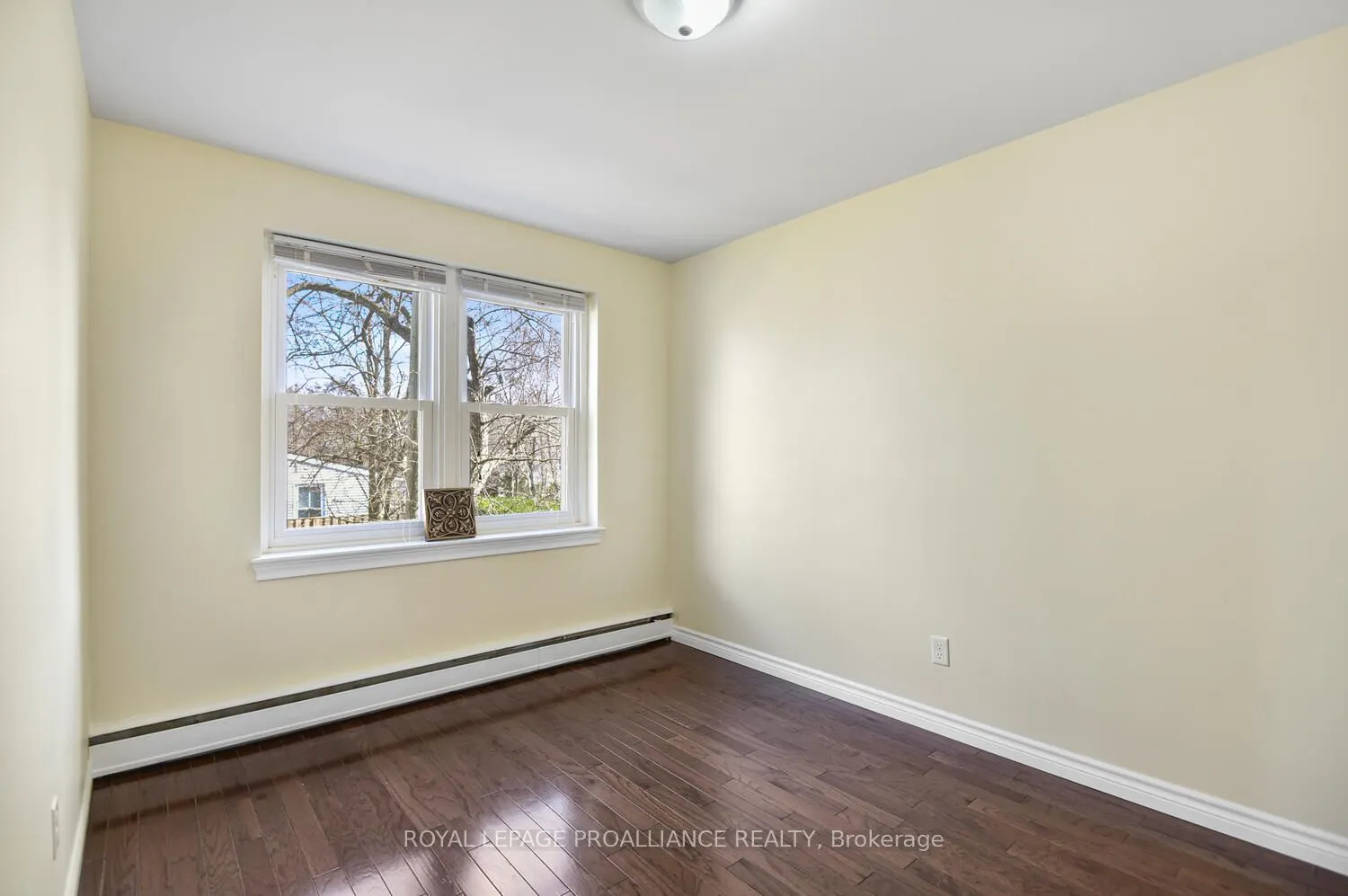167 Pearl Street E, #8