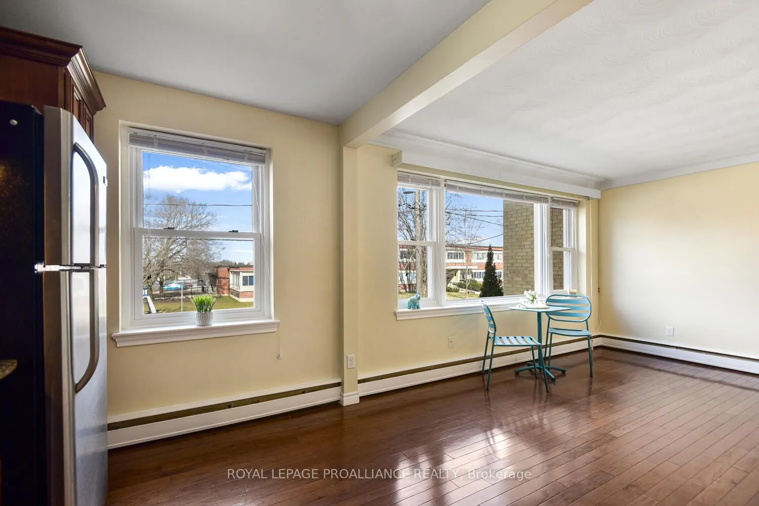 167 Pearl Street E, #8