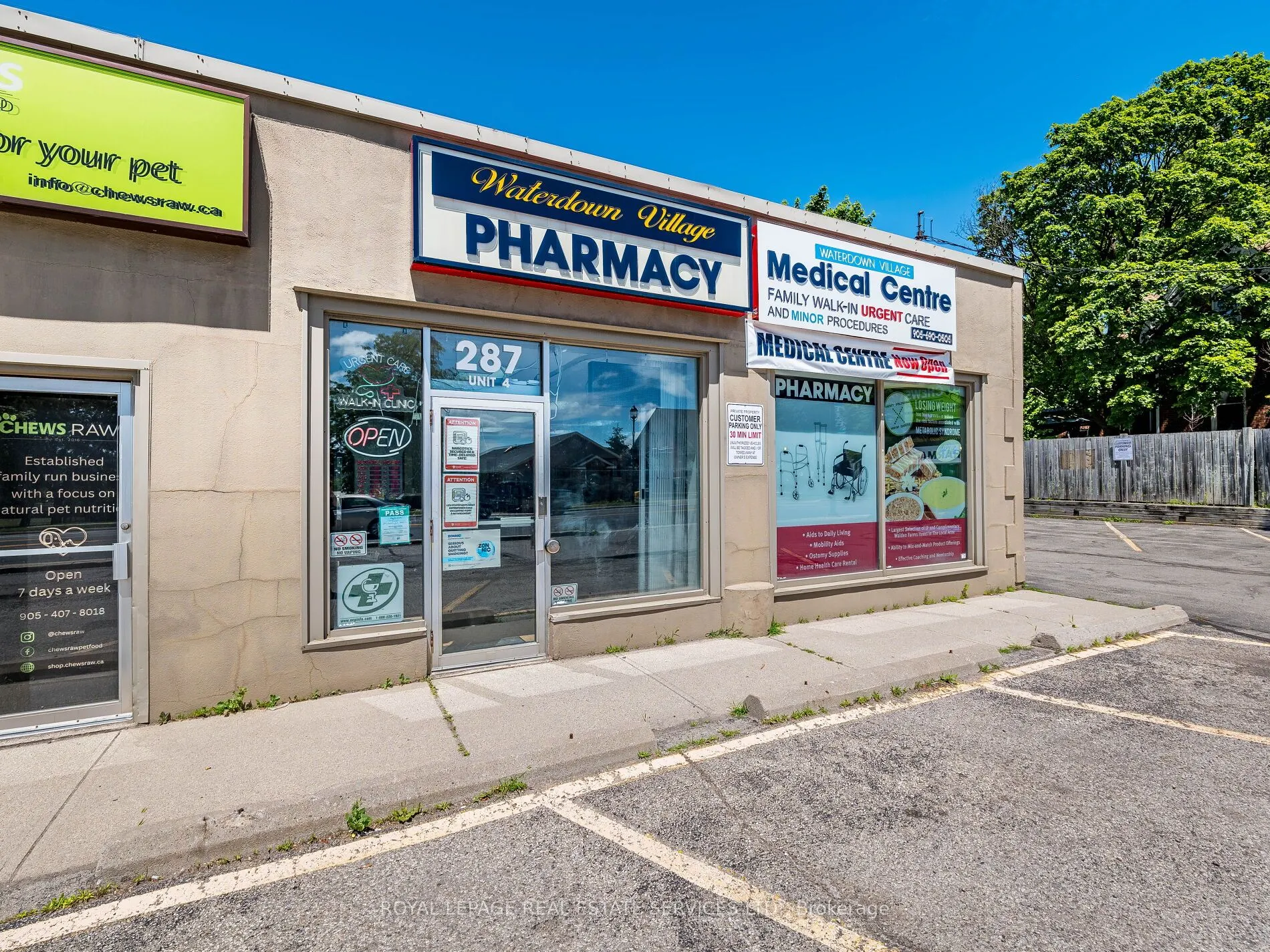 287 Dundas Street E, #4
