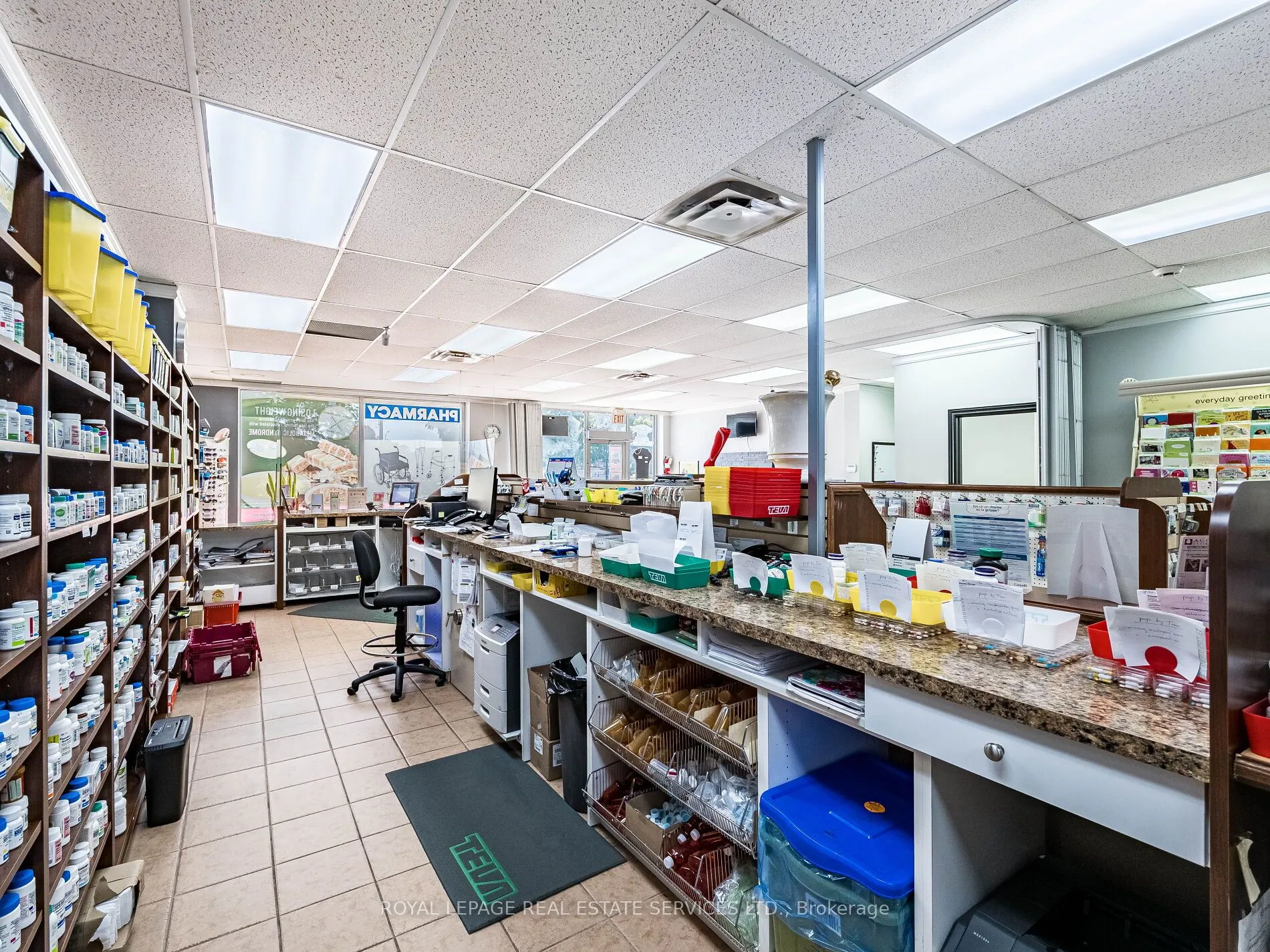 287 Dundas Street E, #4