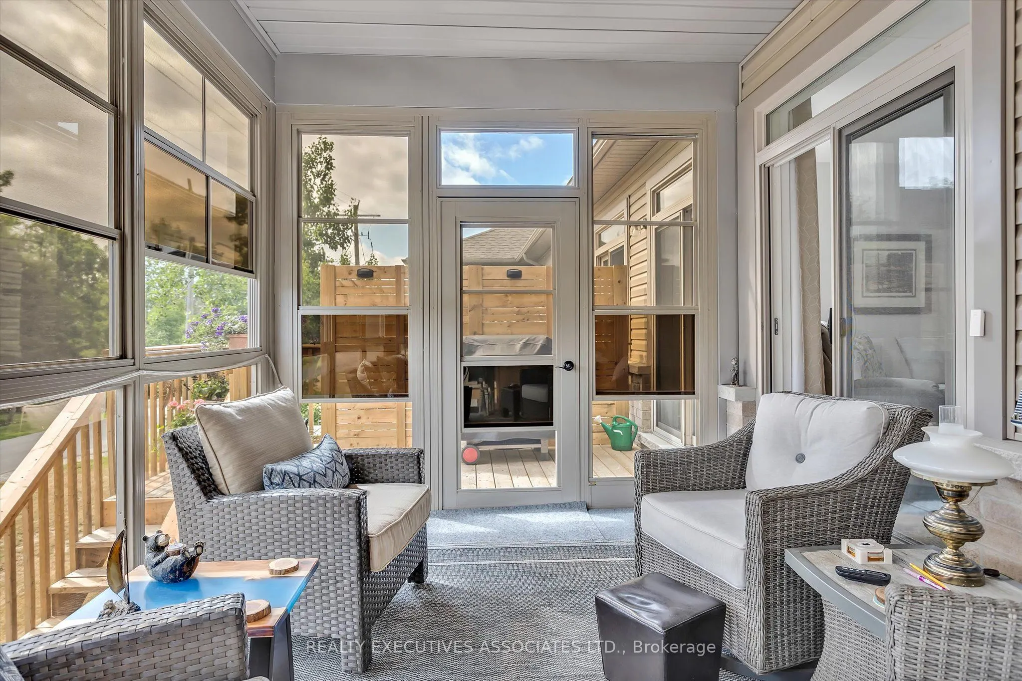 17 Lakewood Crescent, #36