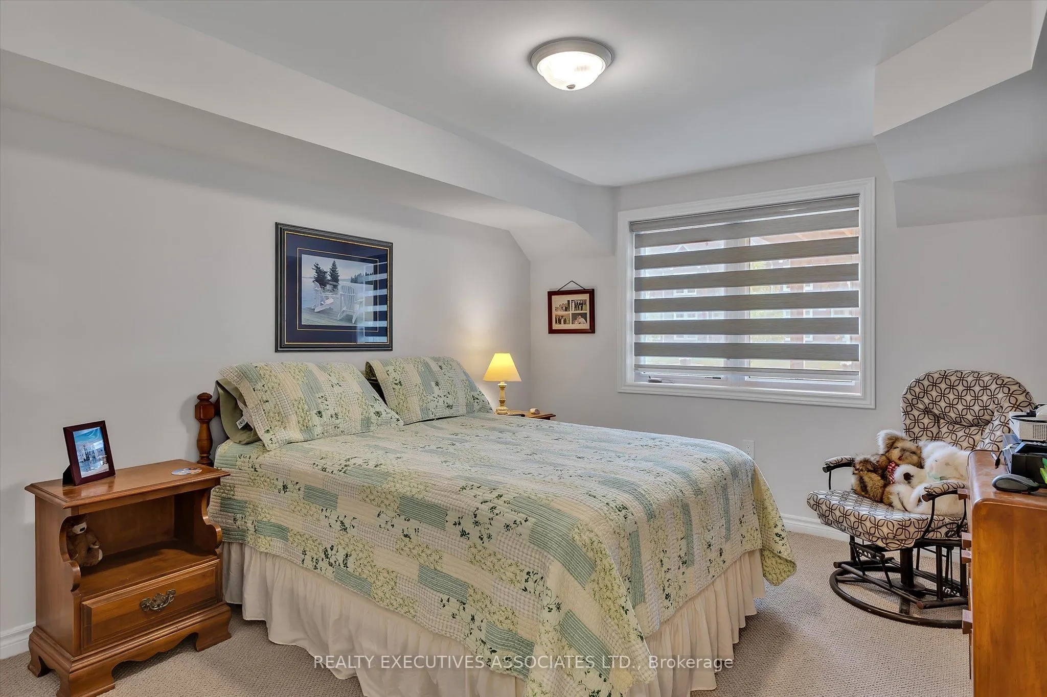 17 Lakewood Crescent, #36