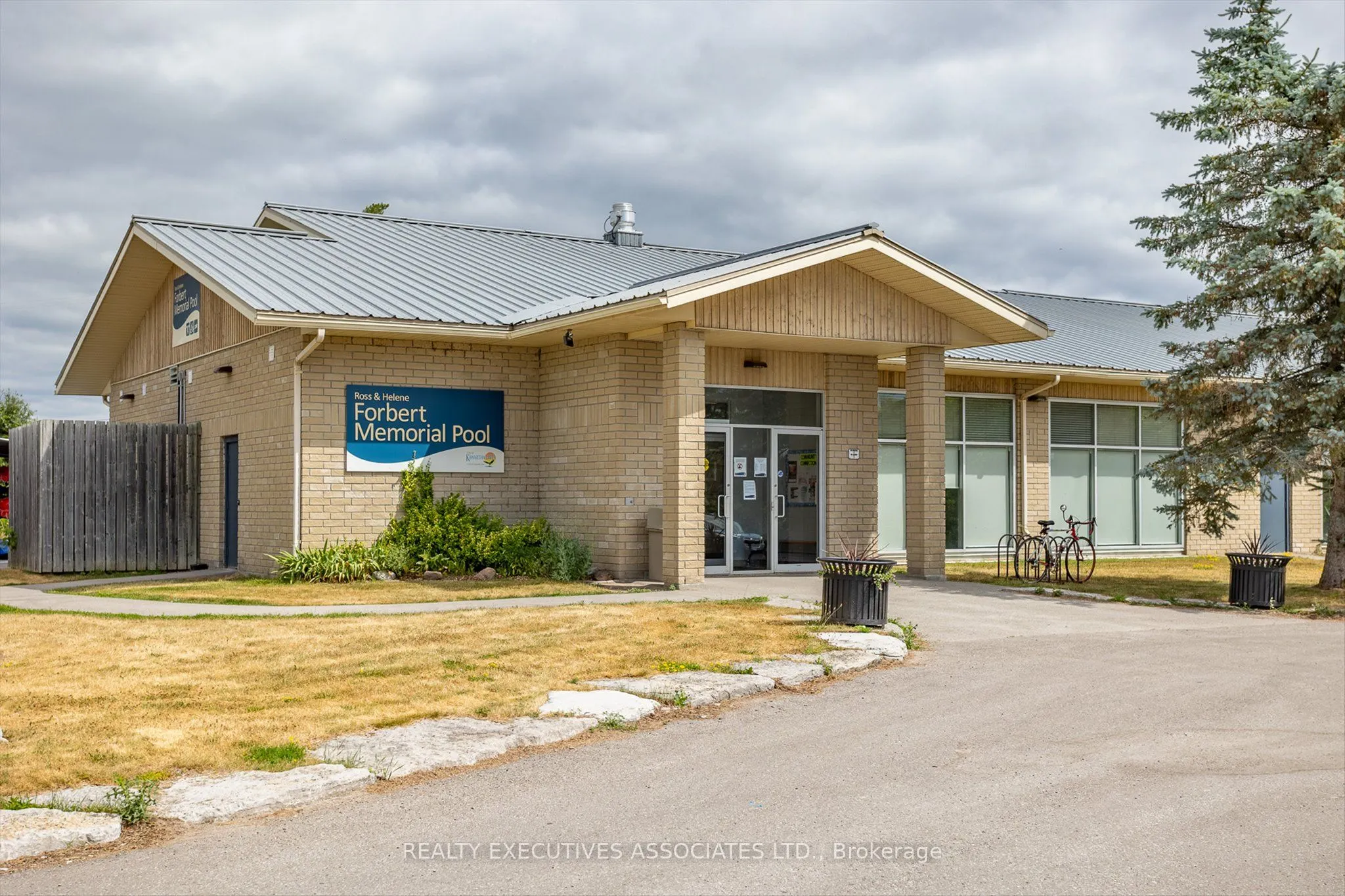 17 Lakewood Crescent, #36