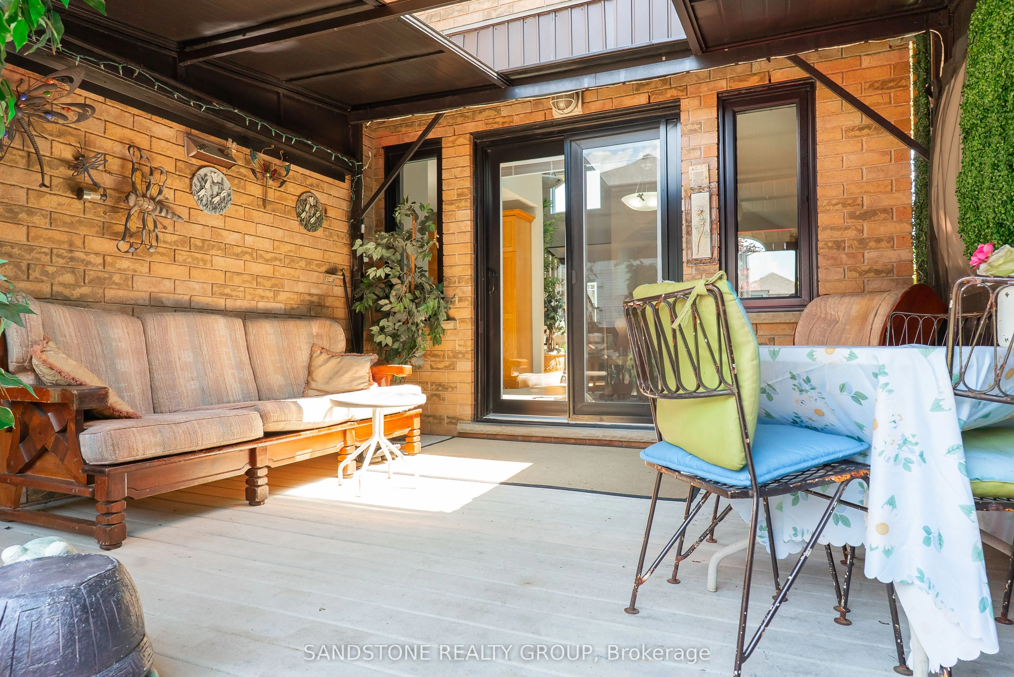 22 Tuscani Drive