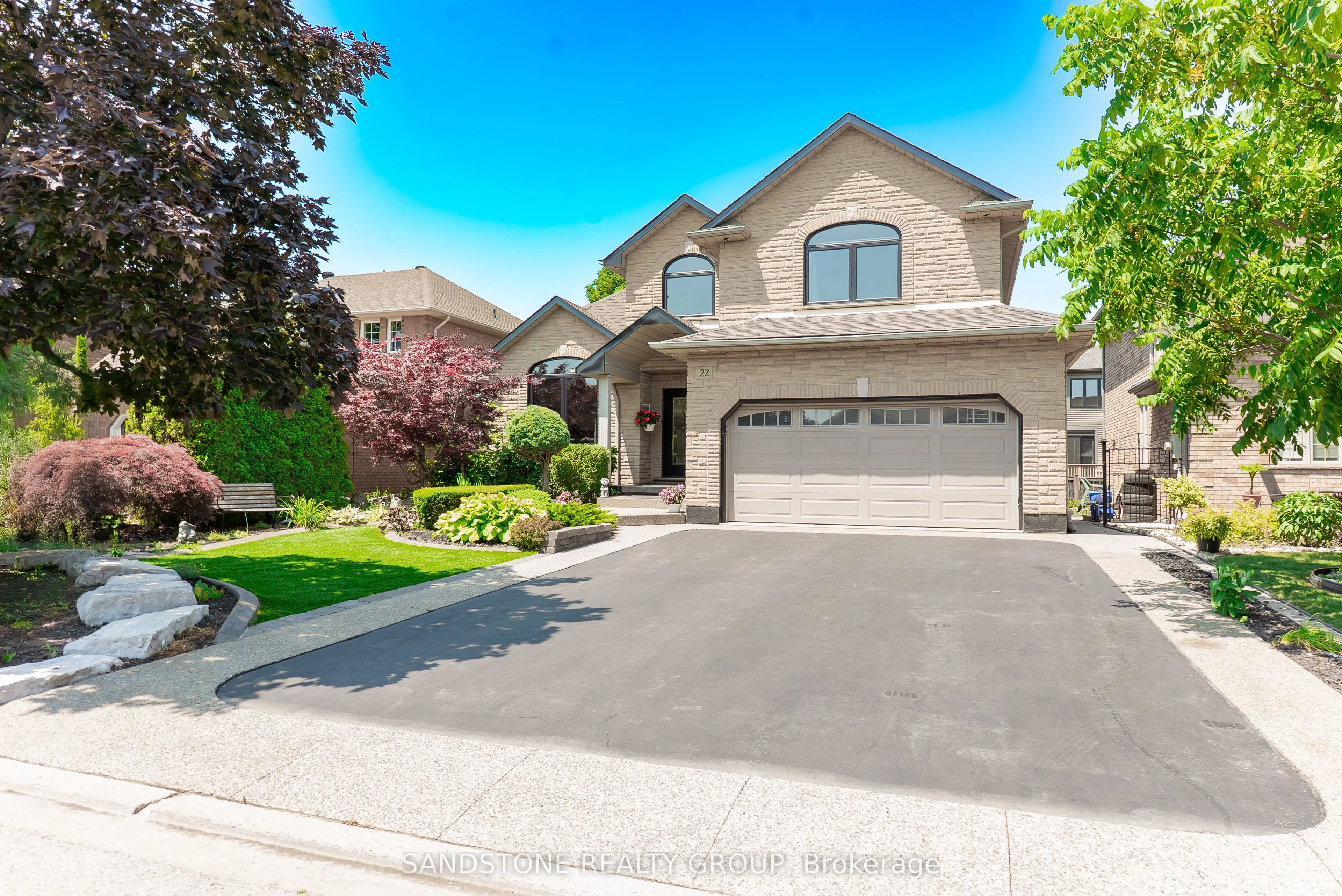 22 Tuscani Drive