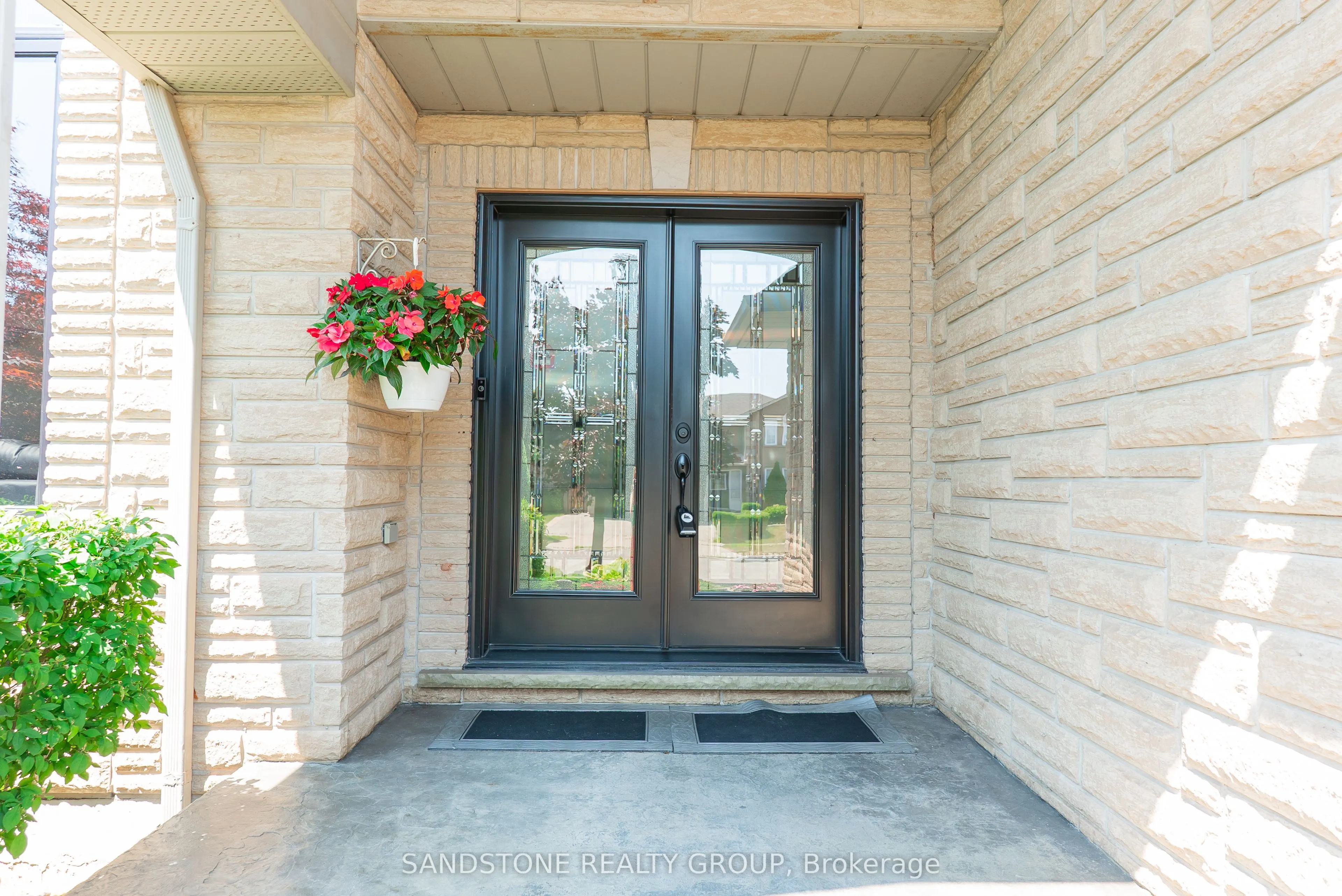 22 Tuscani Drive