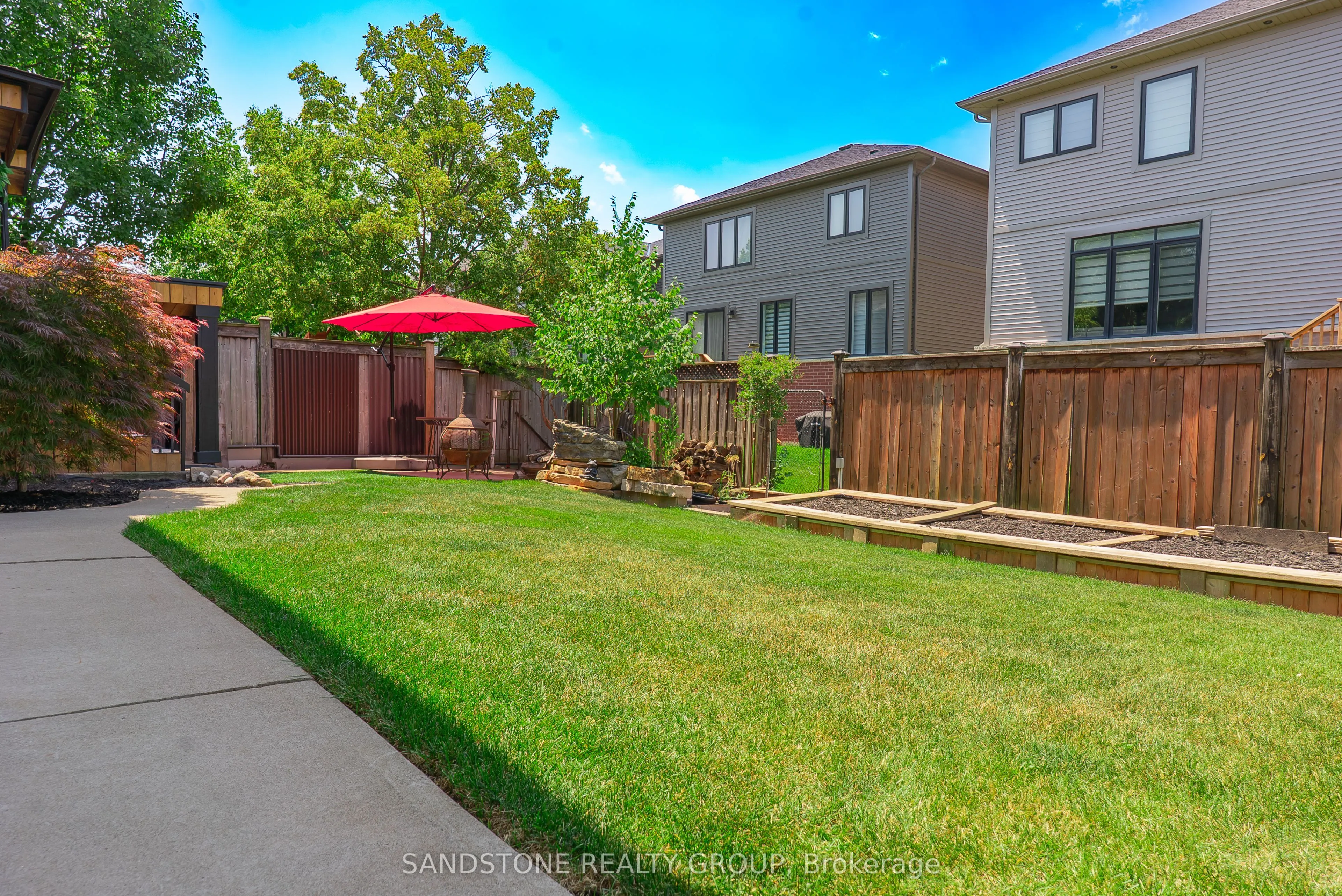 22 Tuscani Drive