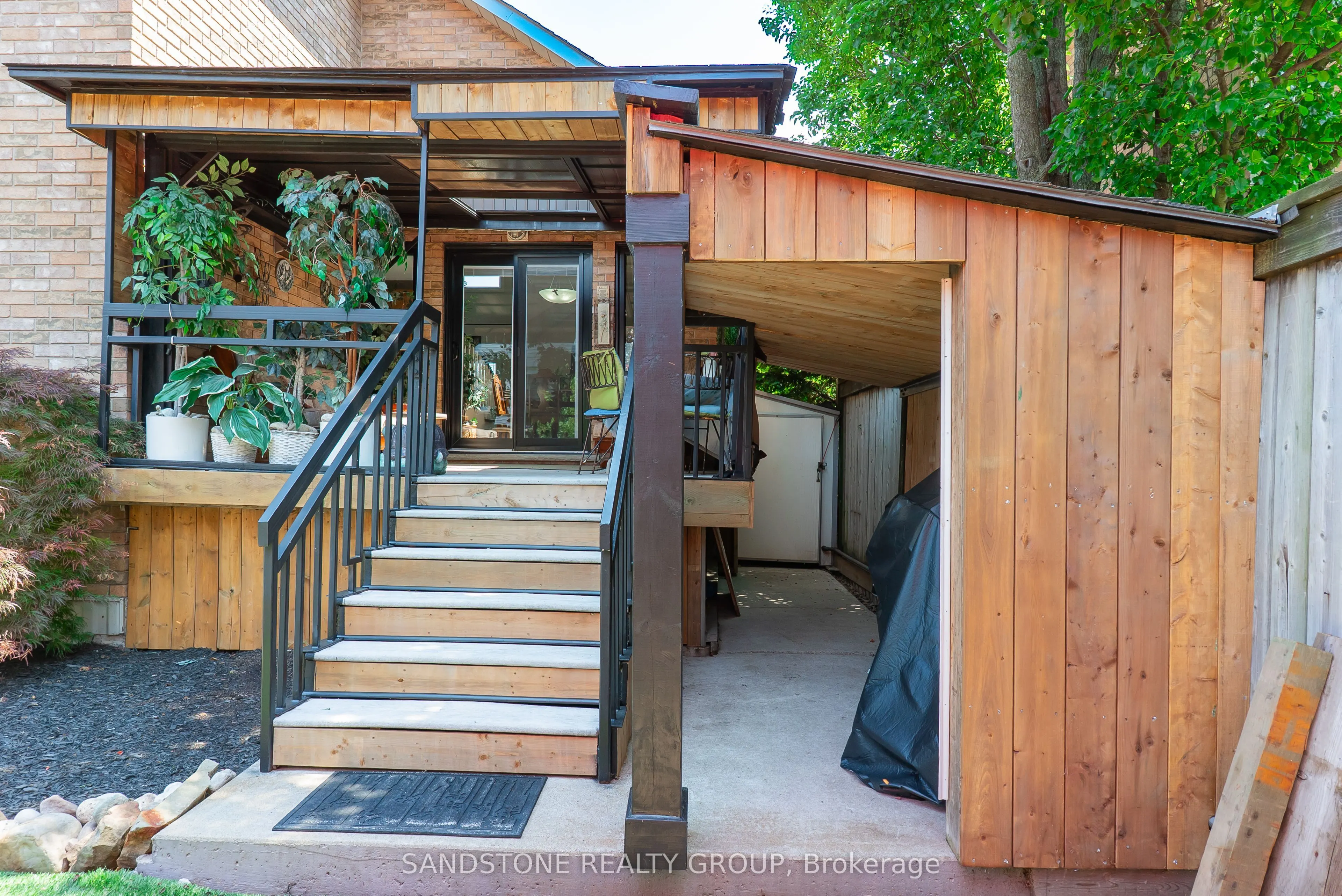22 Tuscani Drive