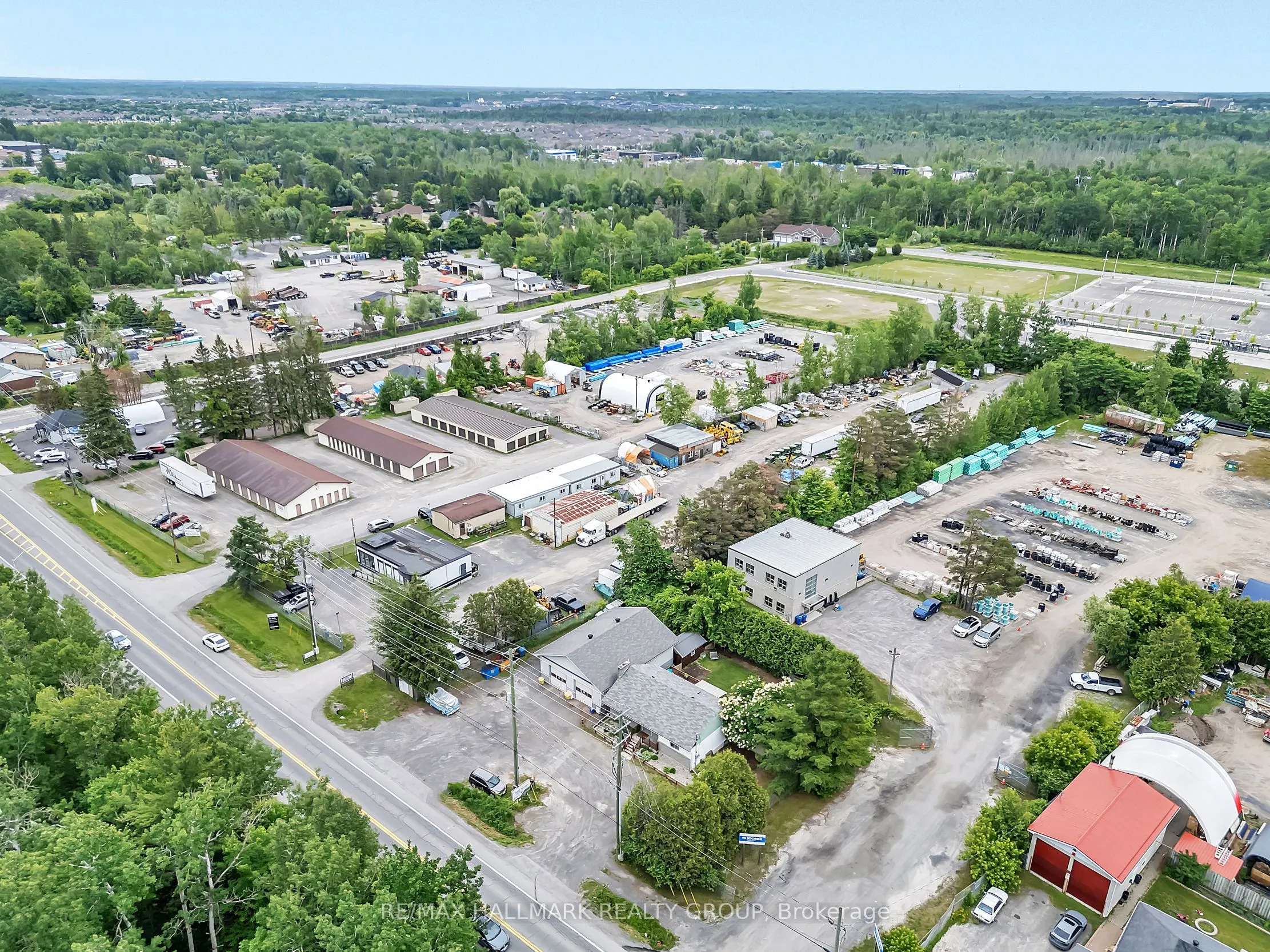 2460 Leitrim Road
