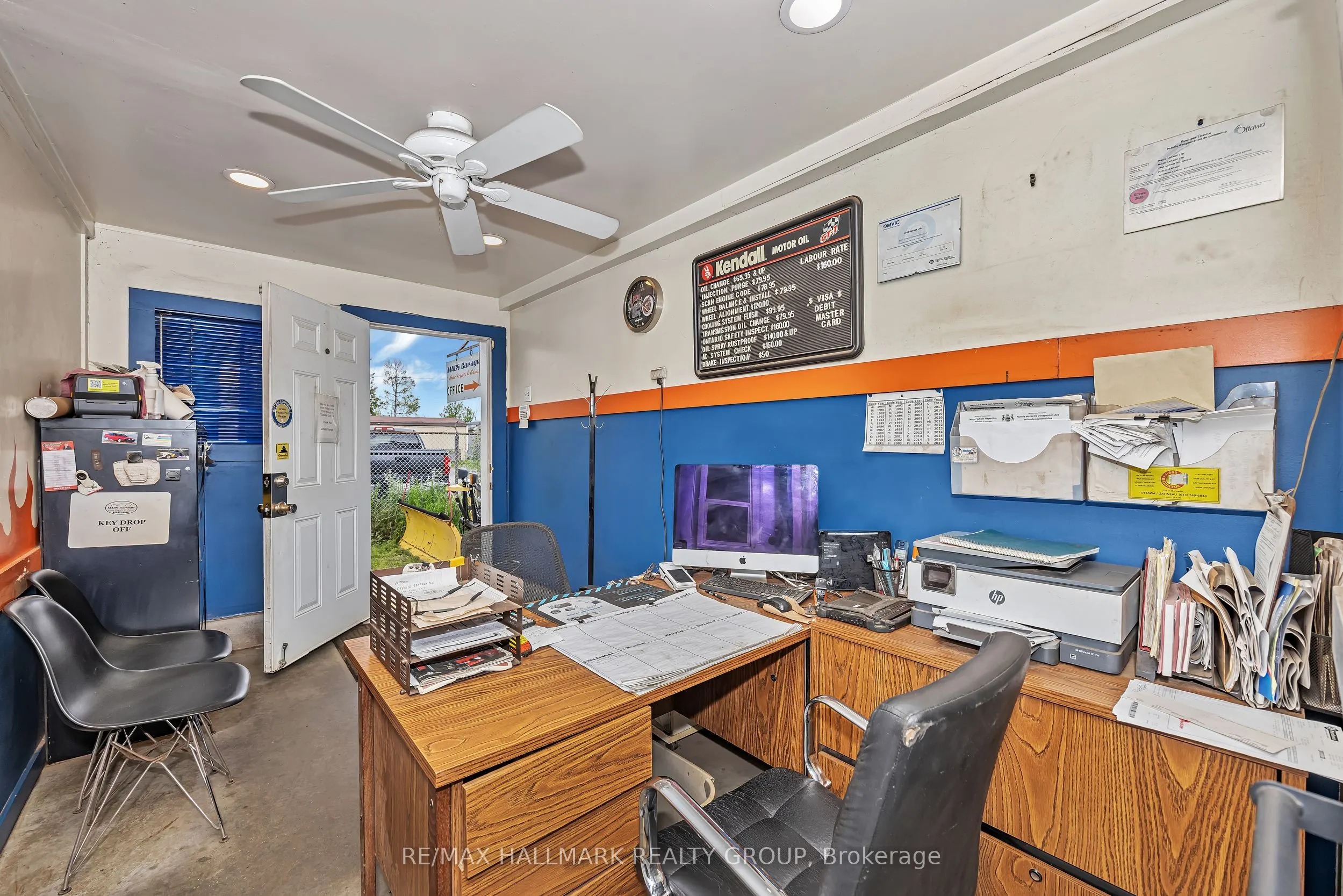 2460 Leitrim Road