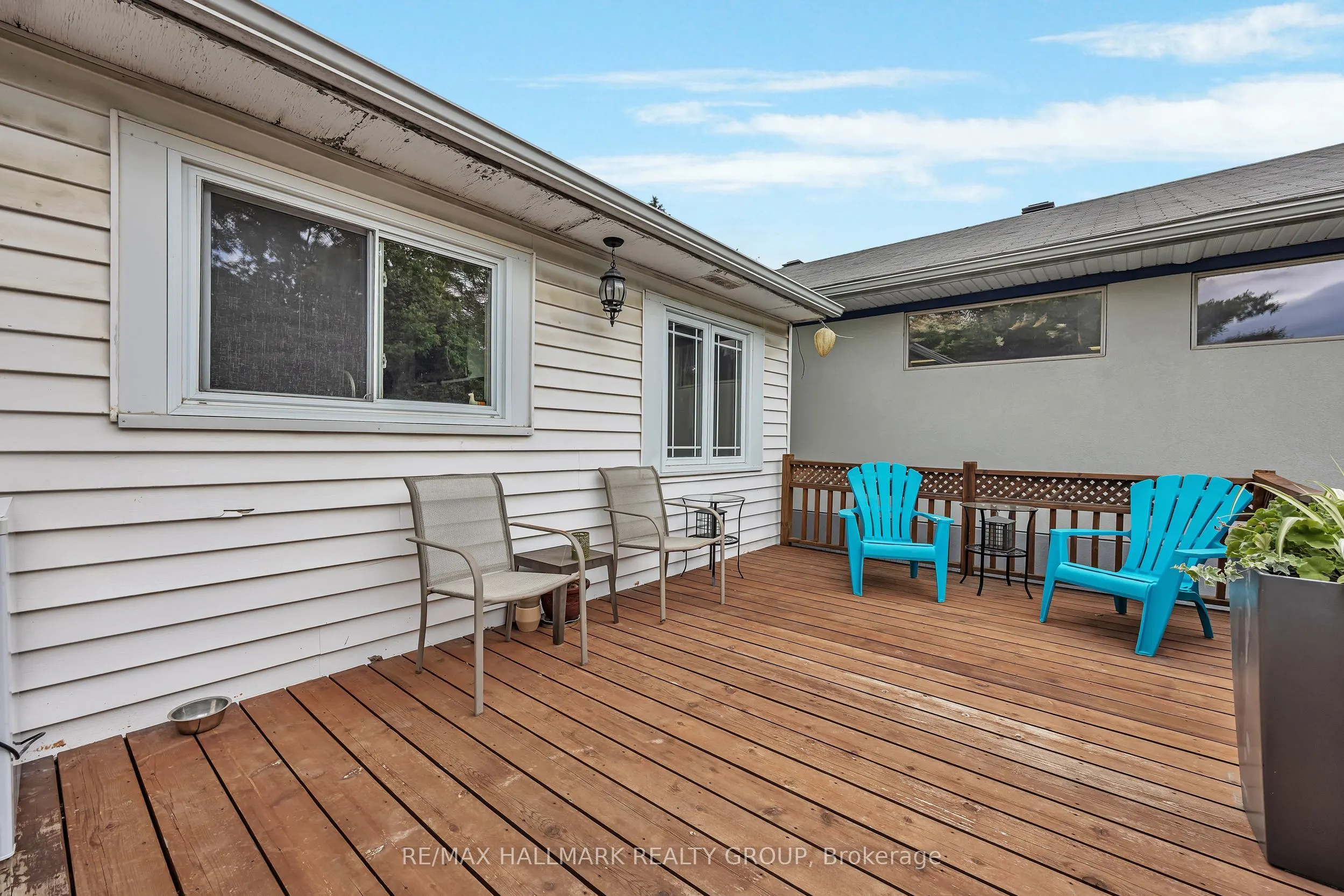 2460 Leitrim Road