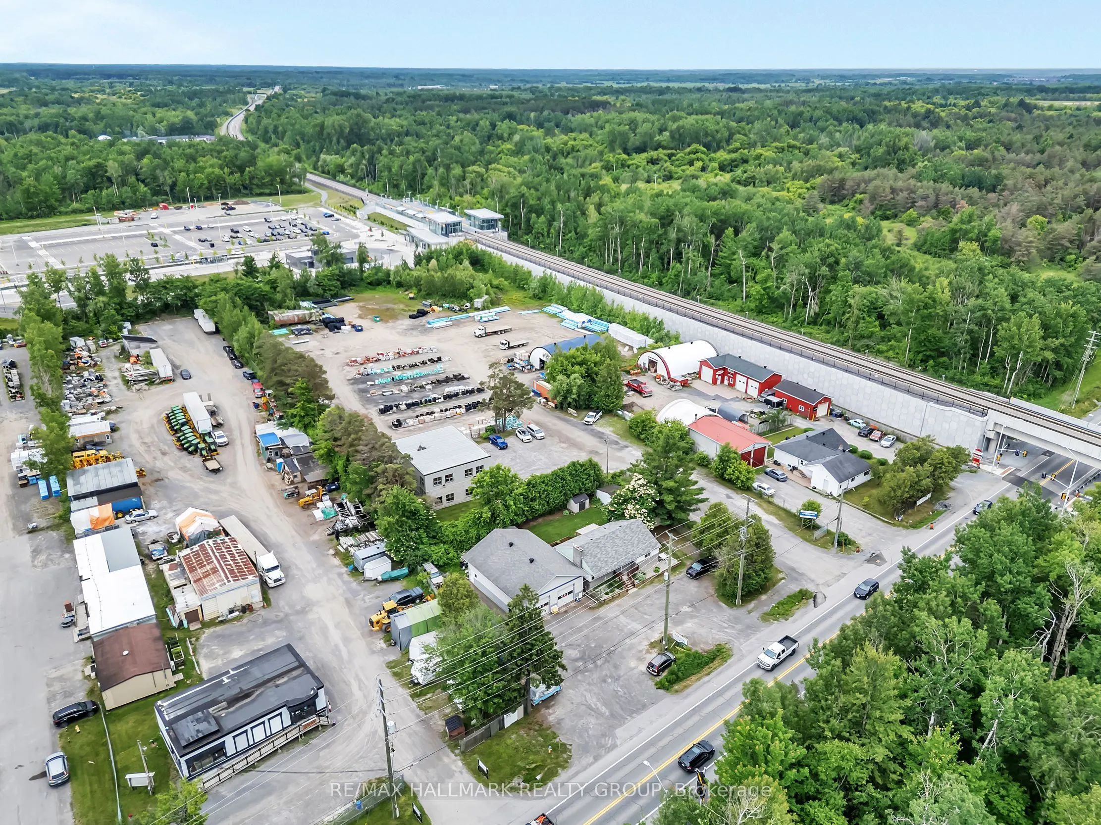 2460 Leitrim Road