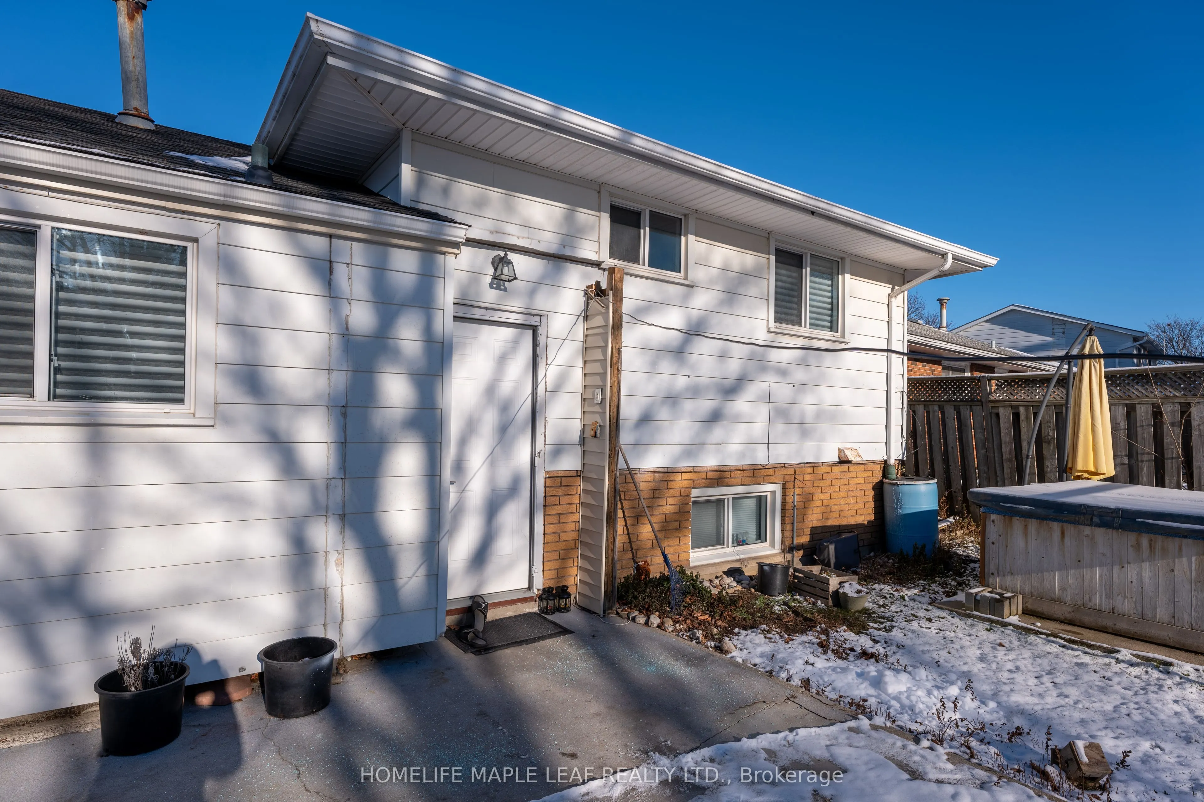 936 Alice Street