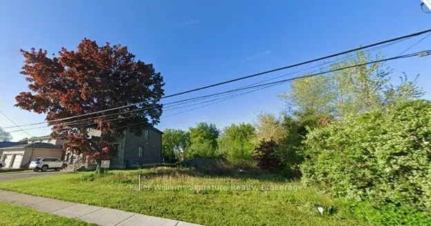 119 Highland Road W