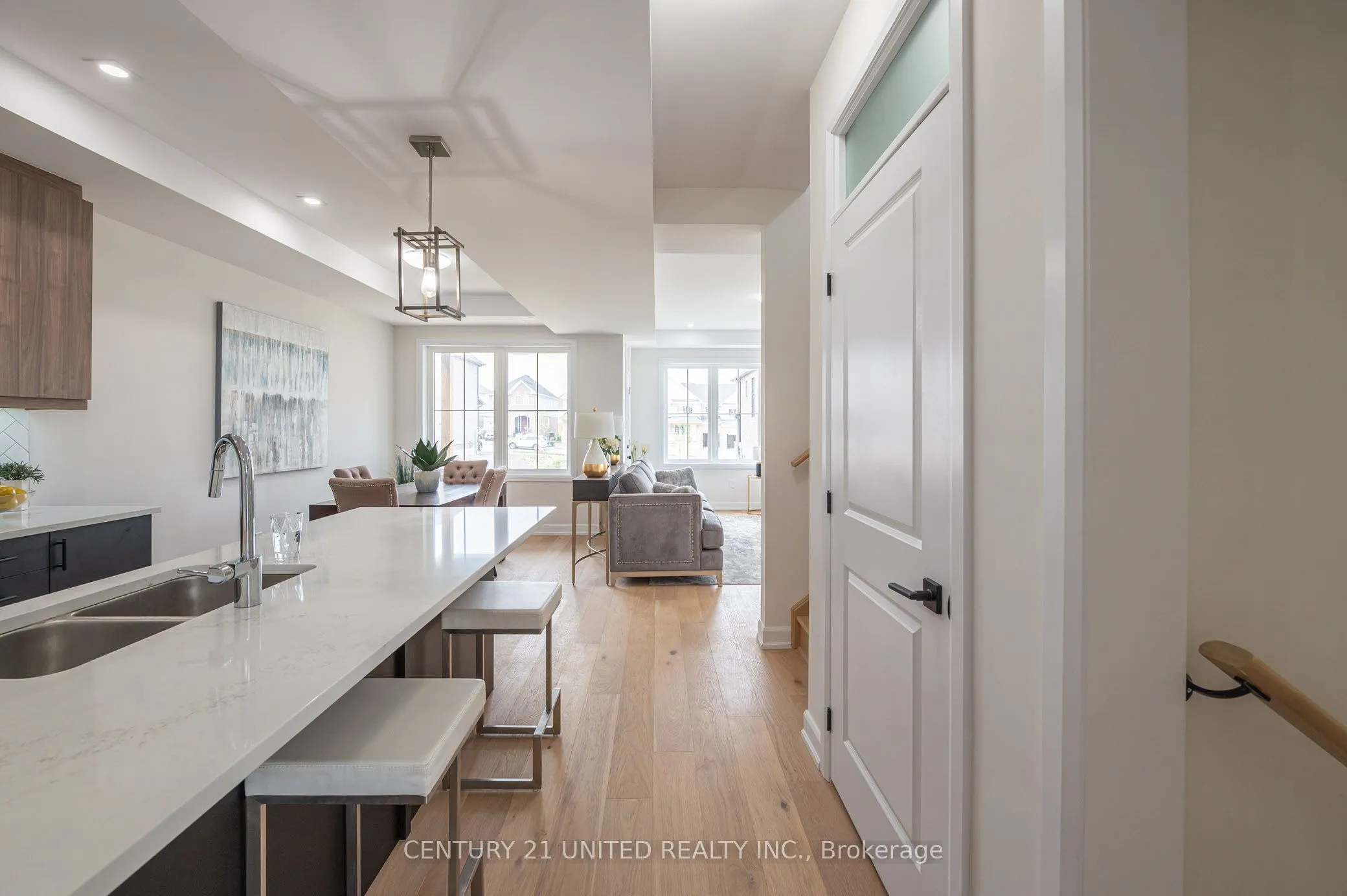 303 Mullighan Gardens