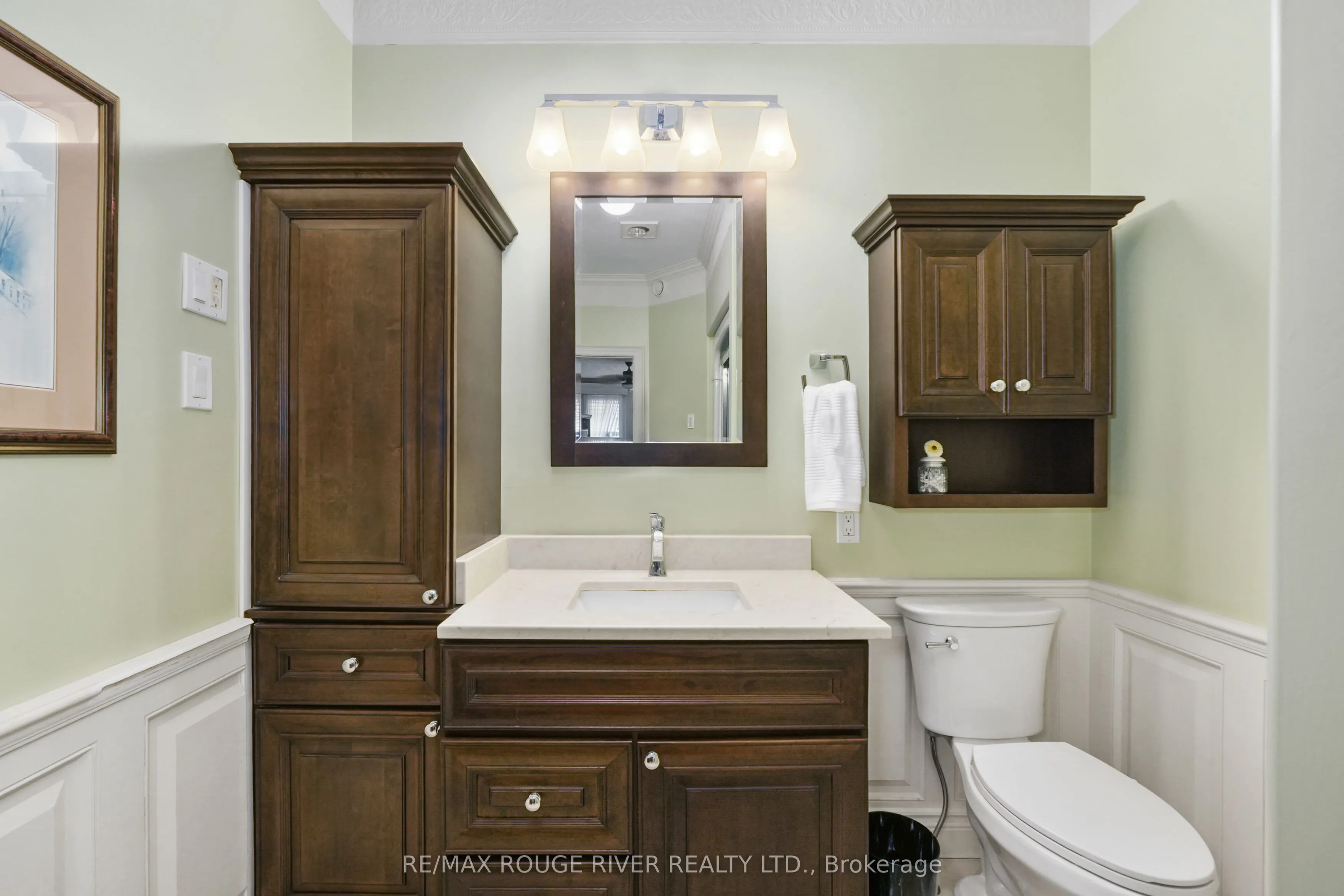 120 University Avenue E, #101