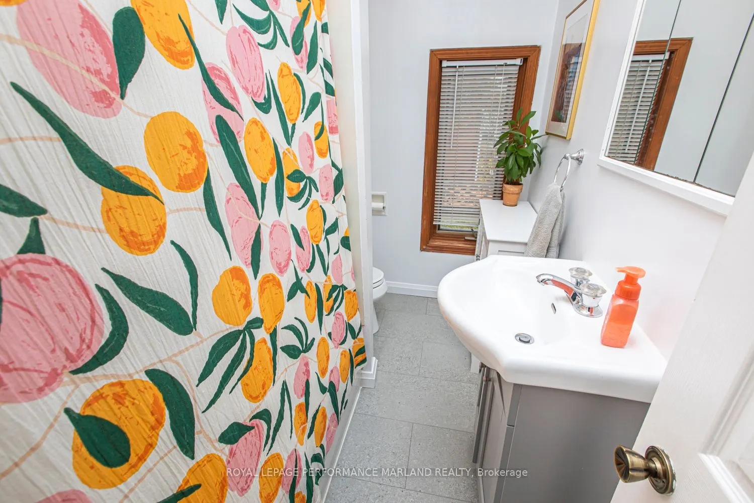 88 Aylmer Avenue