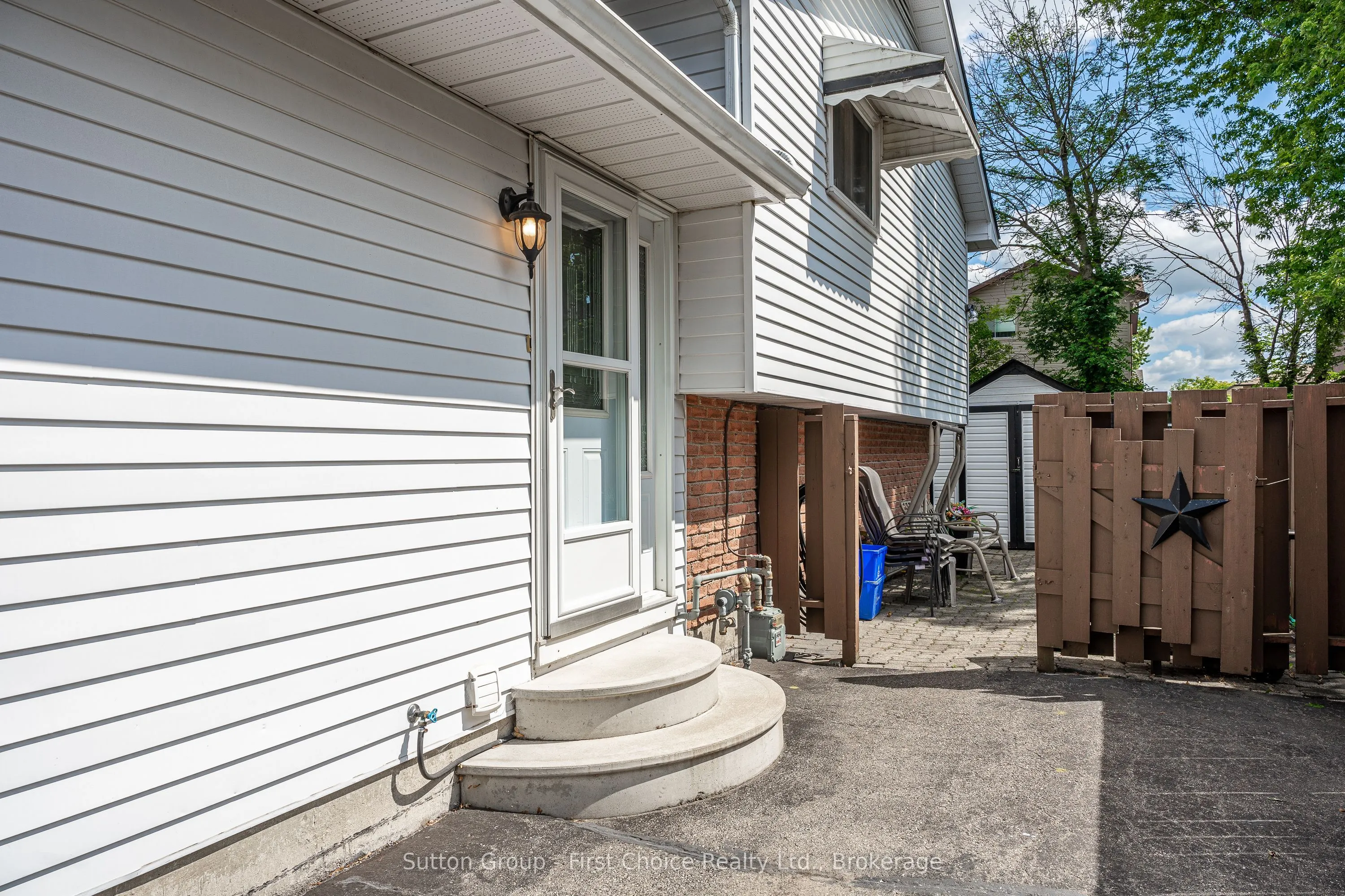 43 Wooton Court