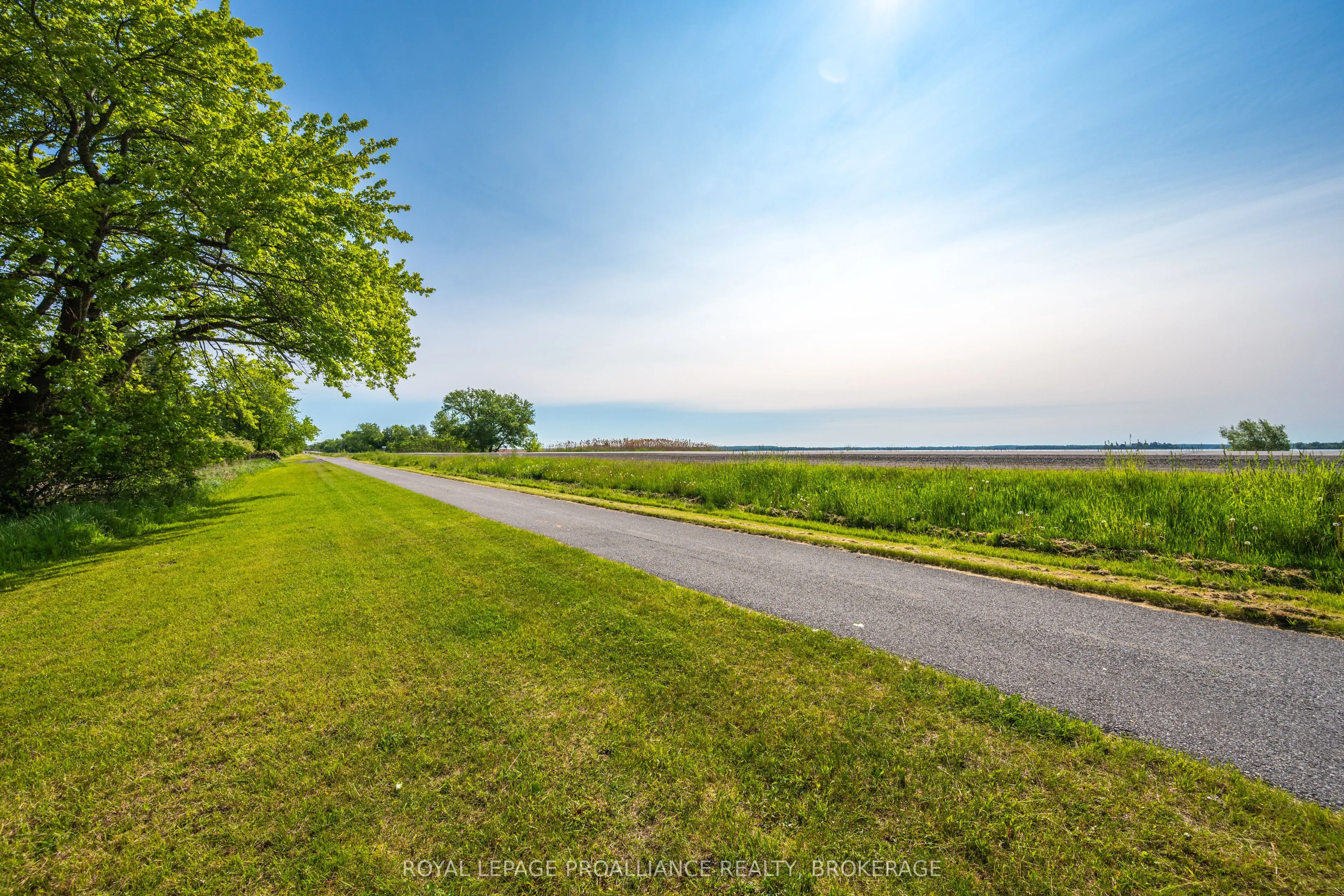 1168 Thousand Island Parkway