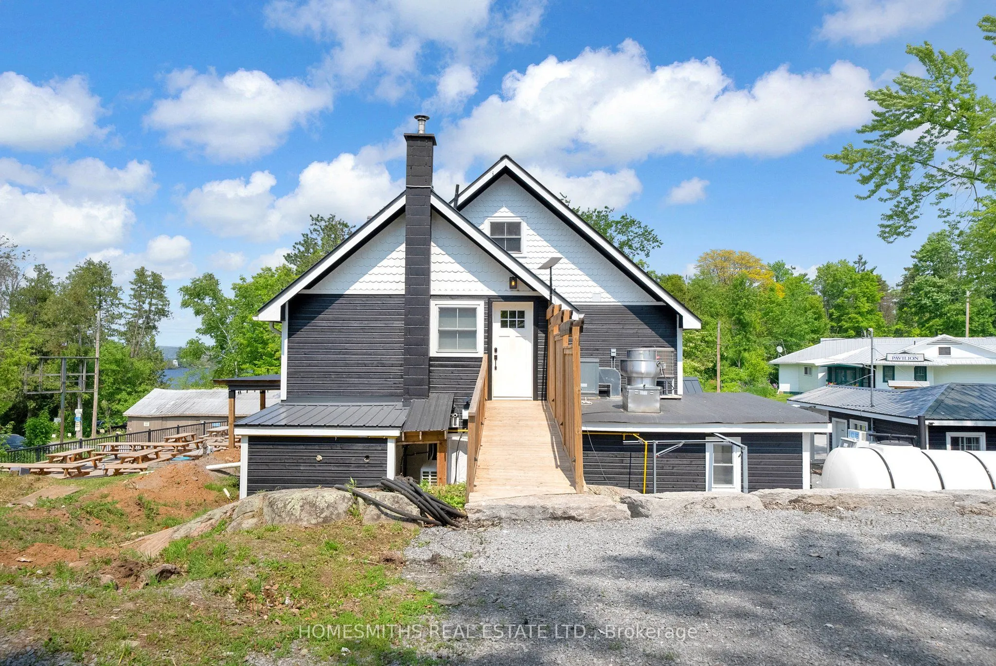 2374 CROWES LANDING Road