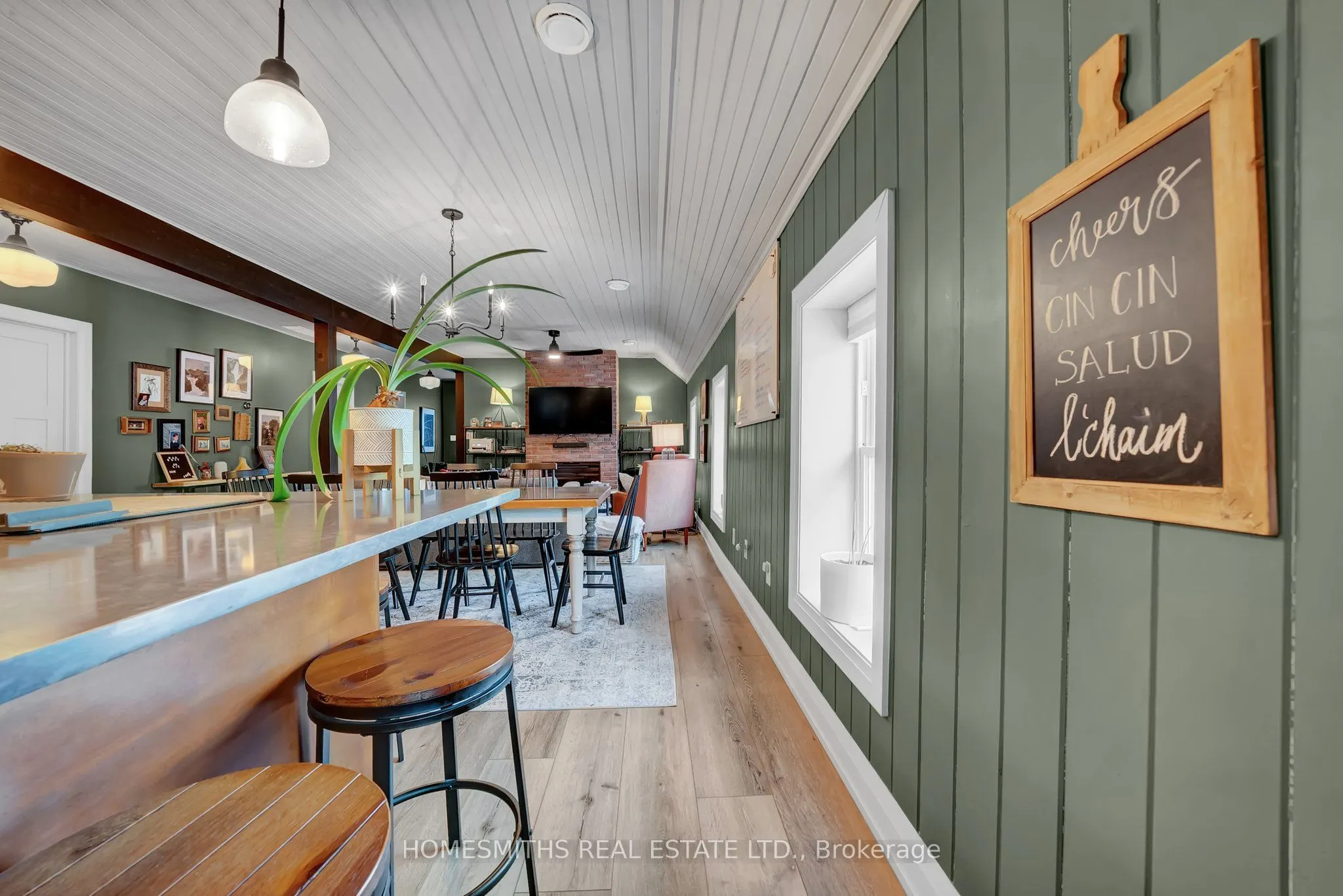 2374 CROWES LANDING Road