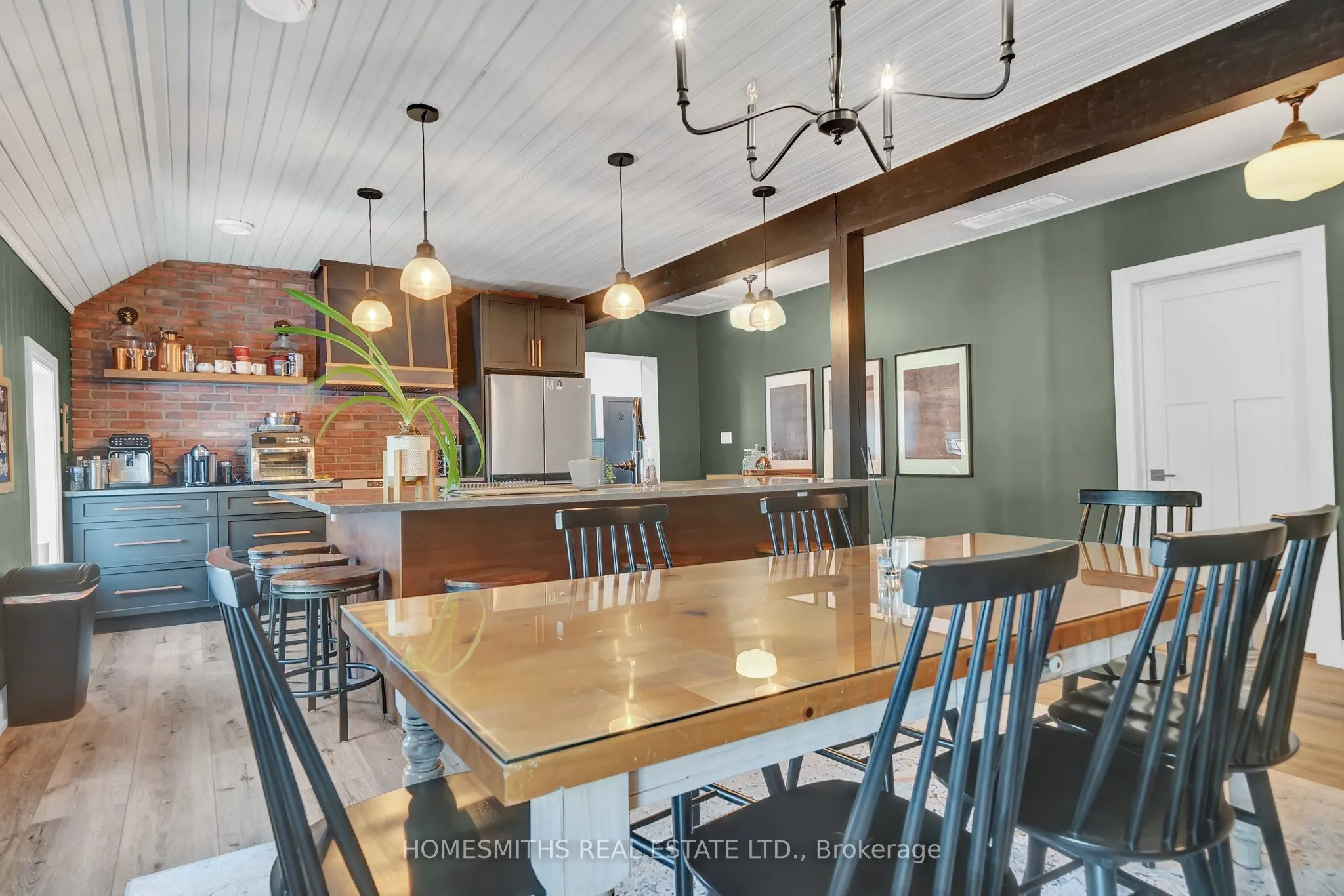 2374 CROWES LANDING Road