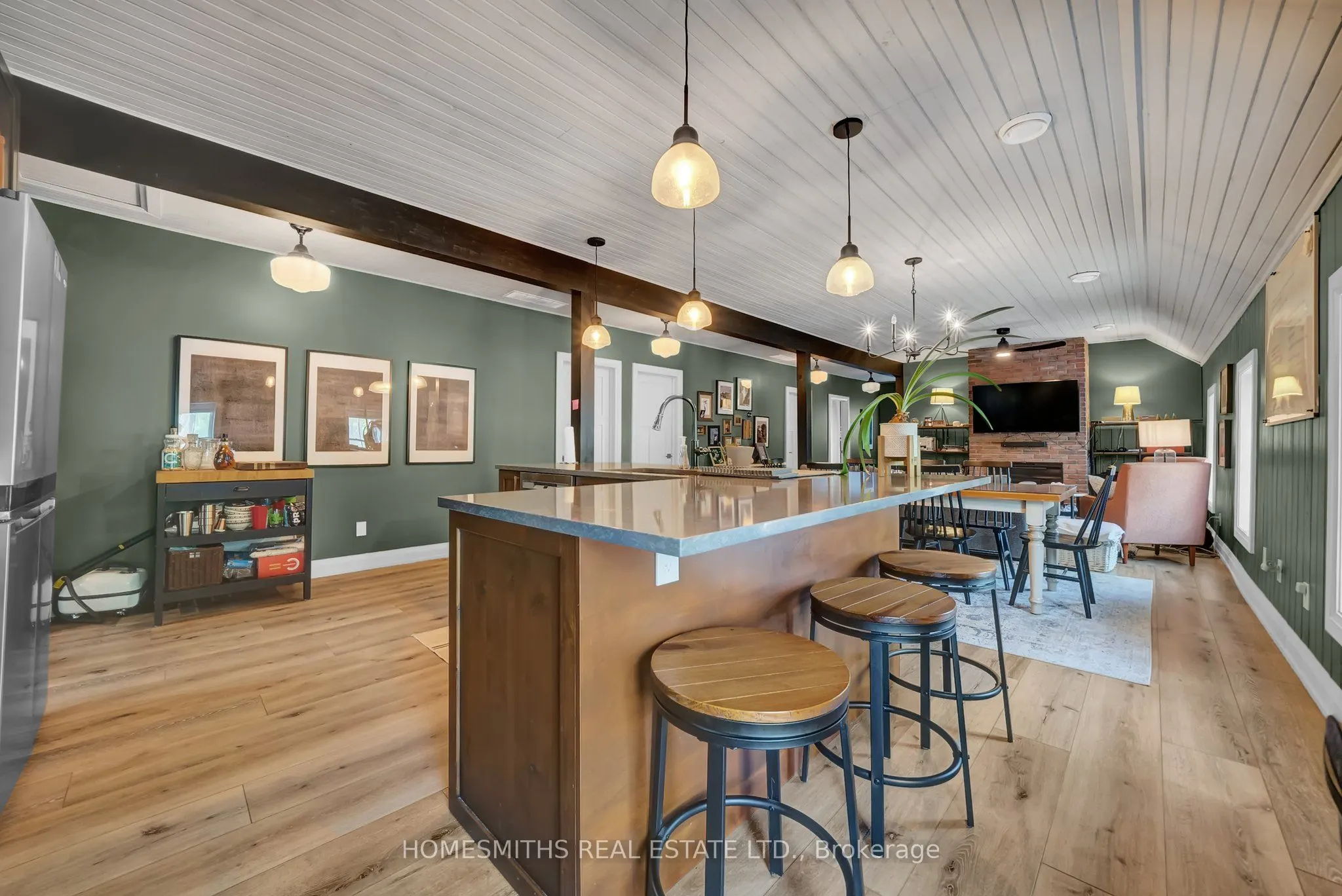 2374 CROWES LANDING Road