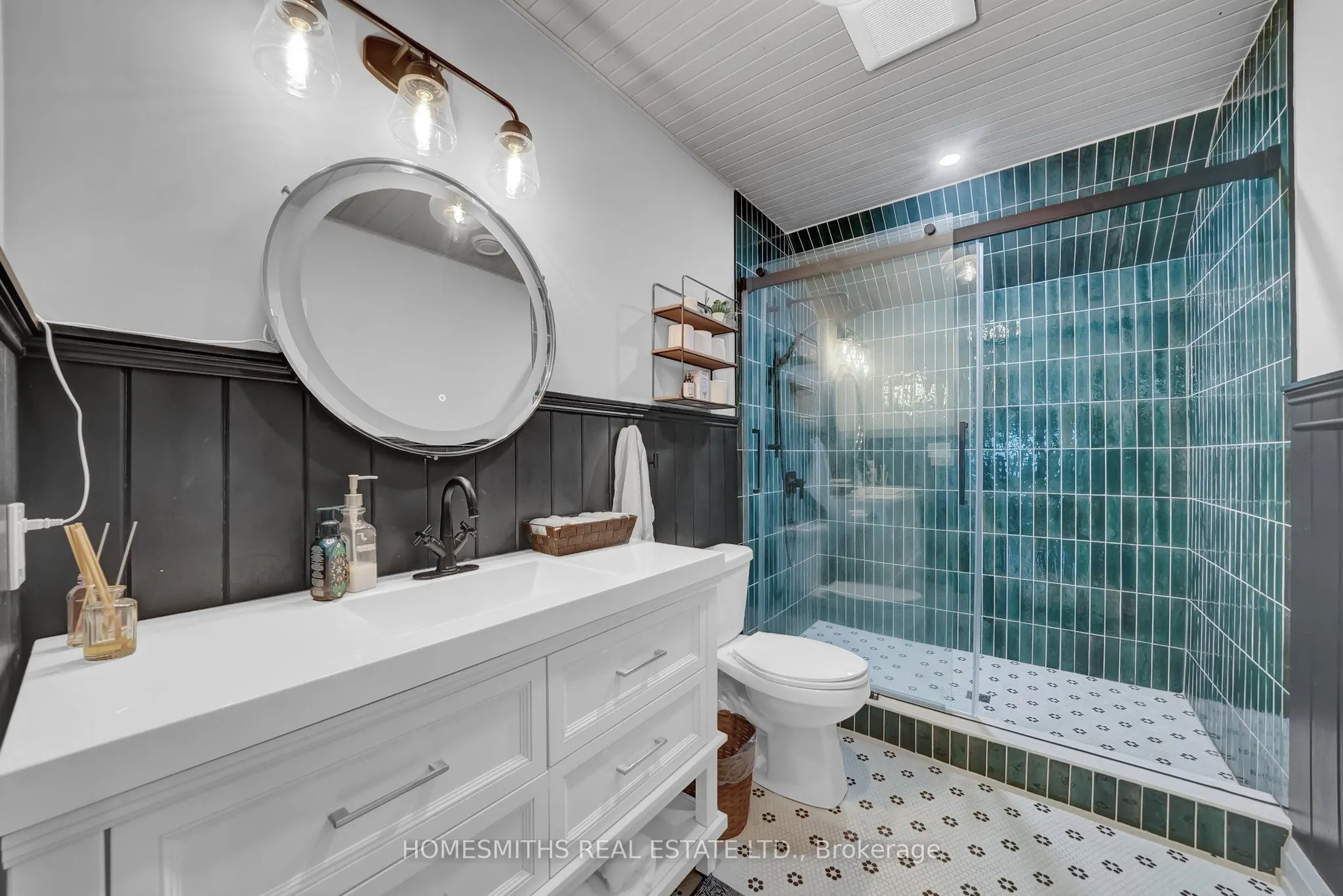 2374 CROWES LANDING Road