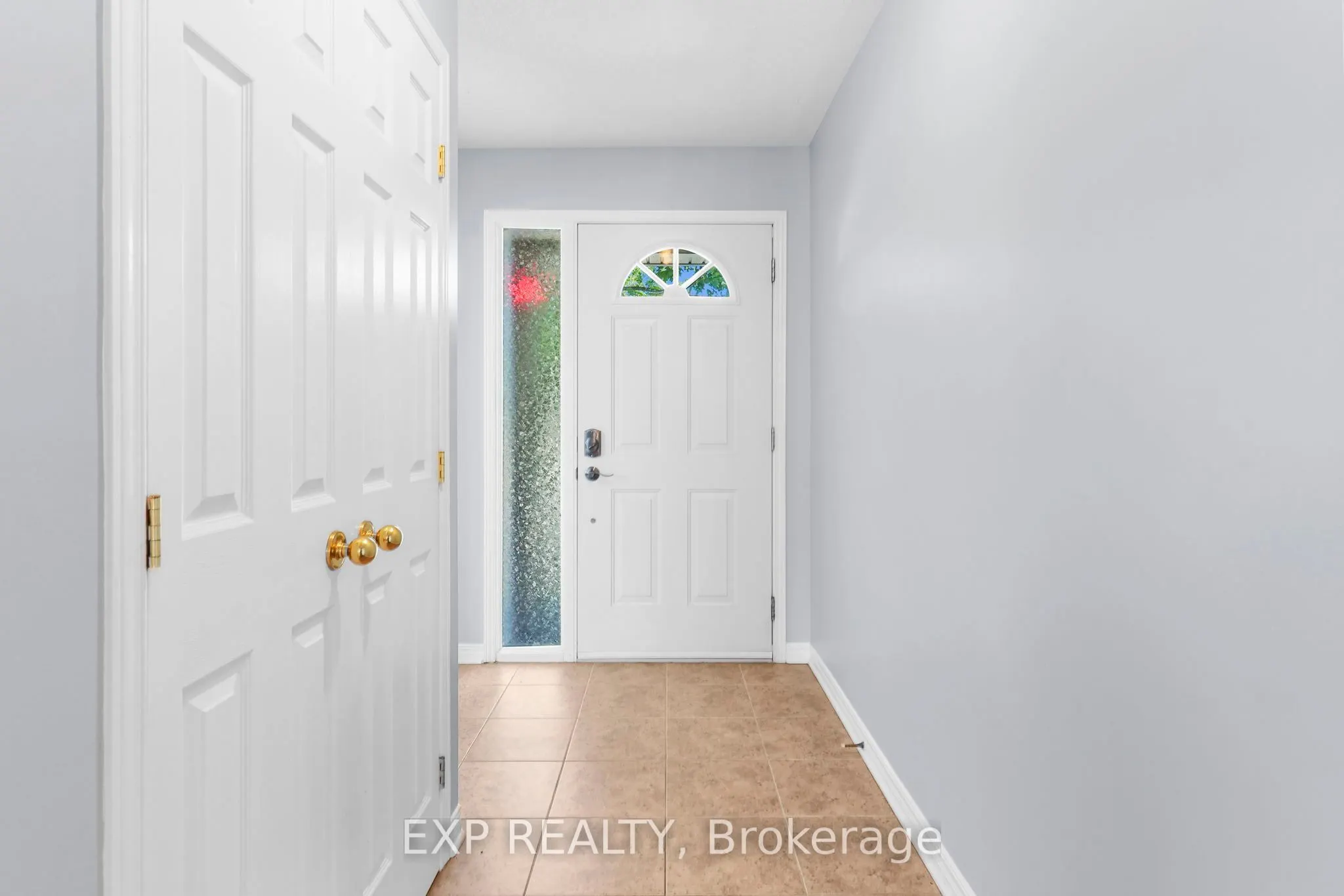 114 ECHOWOODS Avenue