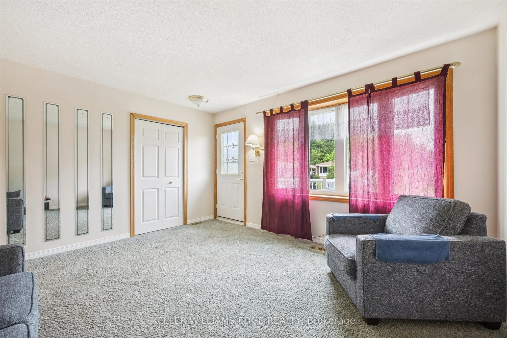 341 Redford Crescent
