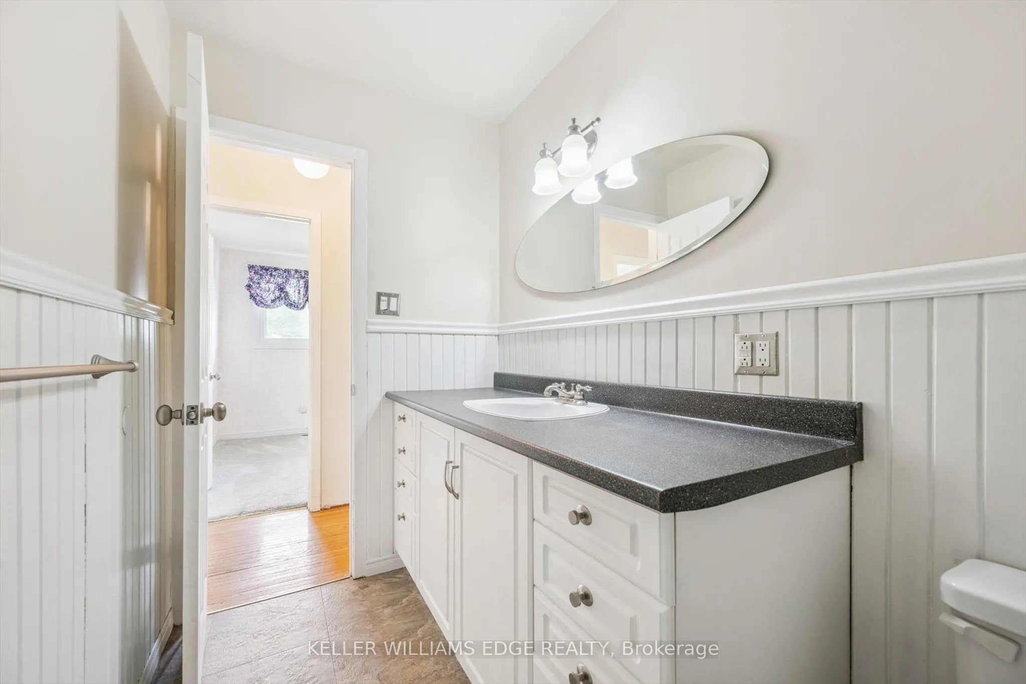 341 Redford Crescent