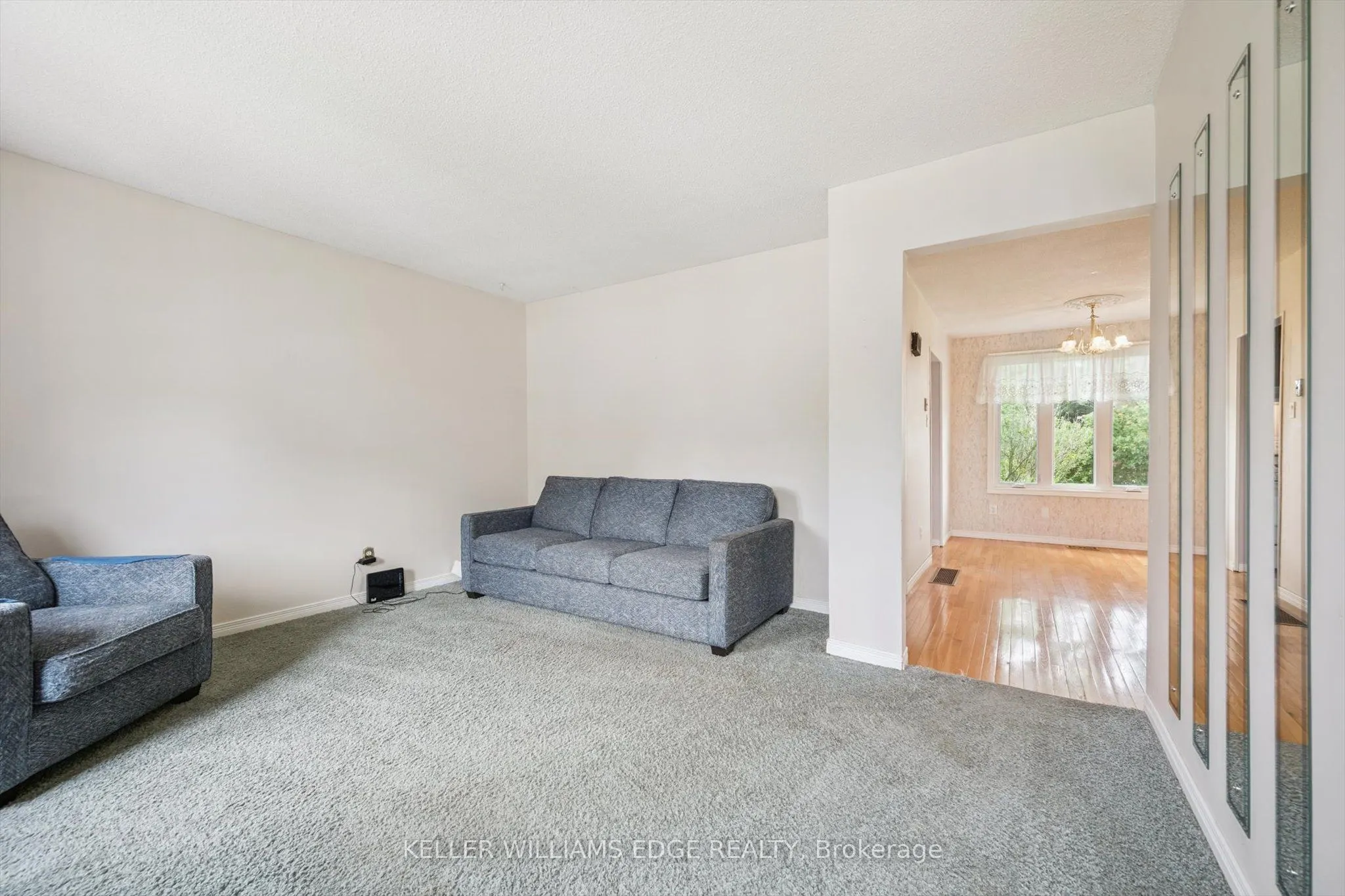 341 Redford Crescent