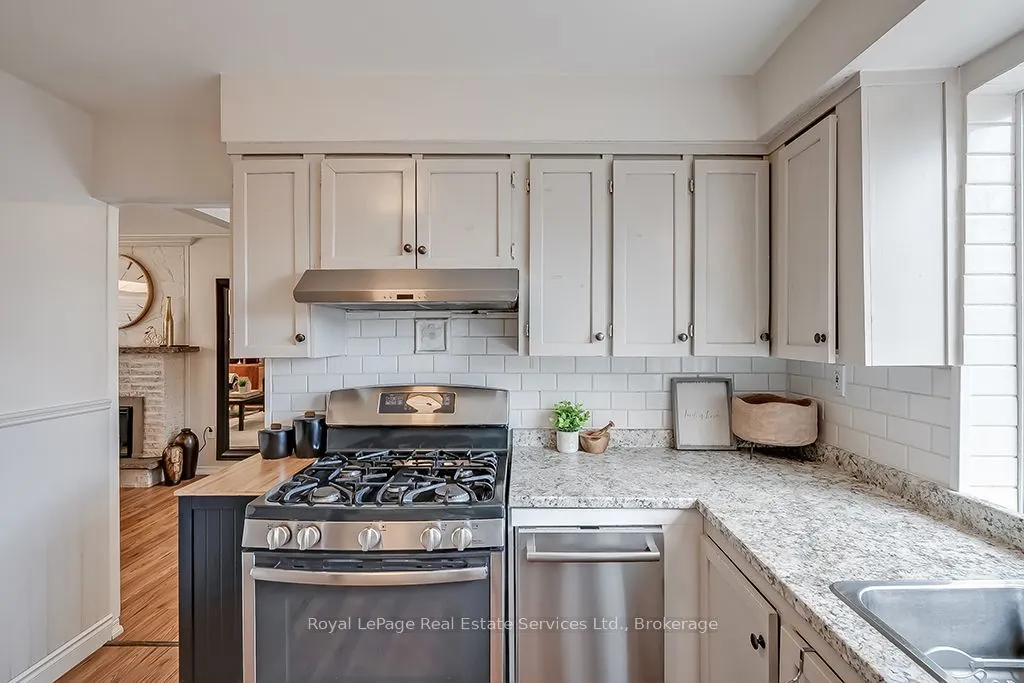 23 Lorne Avenue