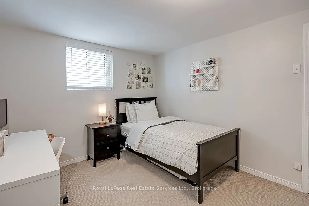23 Lorne Avenue