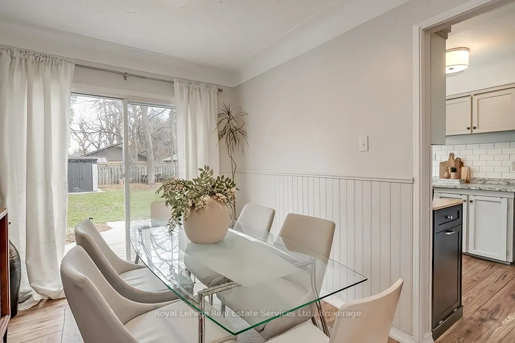 23 Lorne Avenue