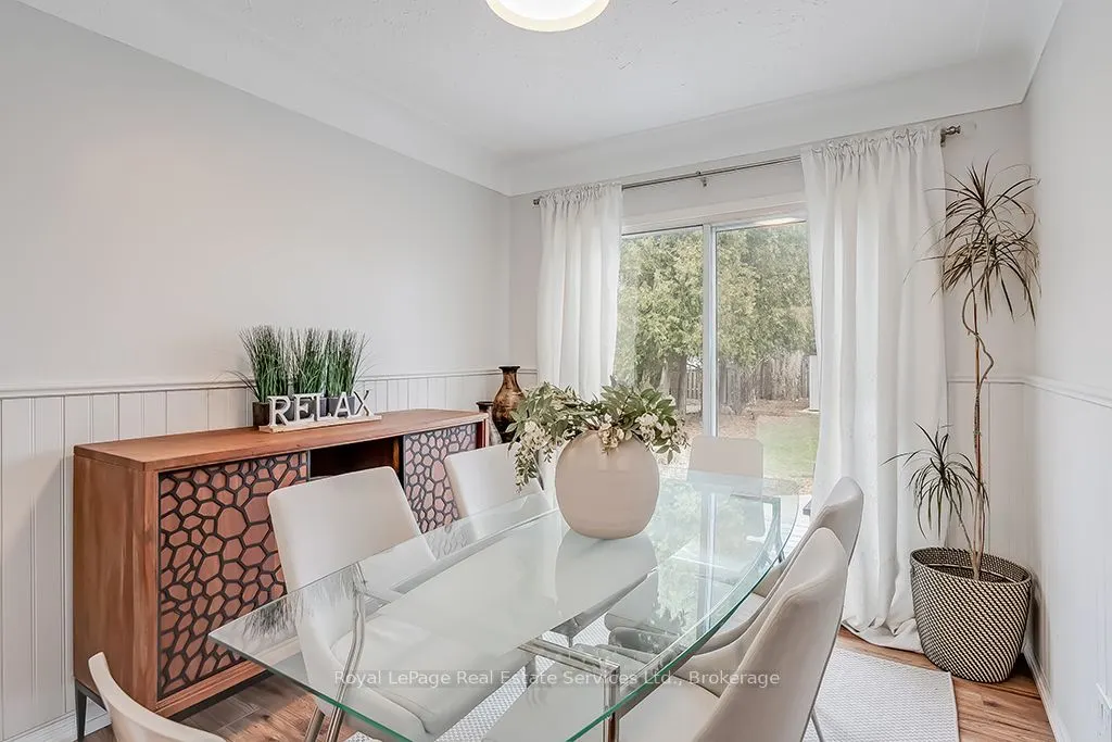 23 Lorne Avenue