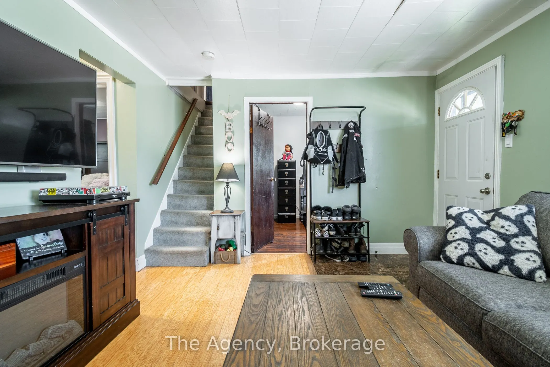 12 Ajax Avenue