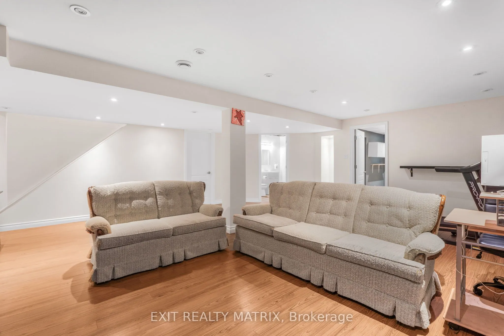 67 Renoir Drive