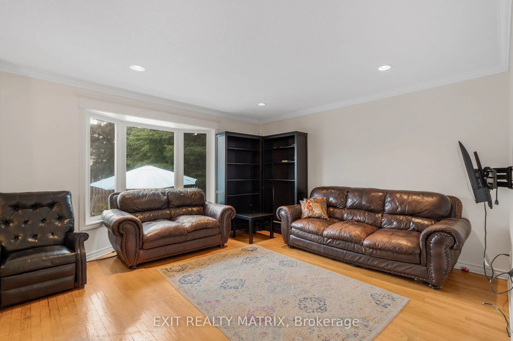 67 Renoir Drive
